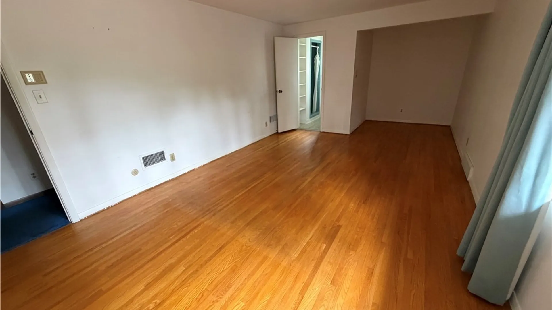 Property at 821 College Terrace, Niagara Falls, NY 14305 36