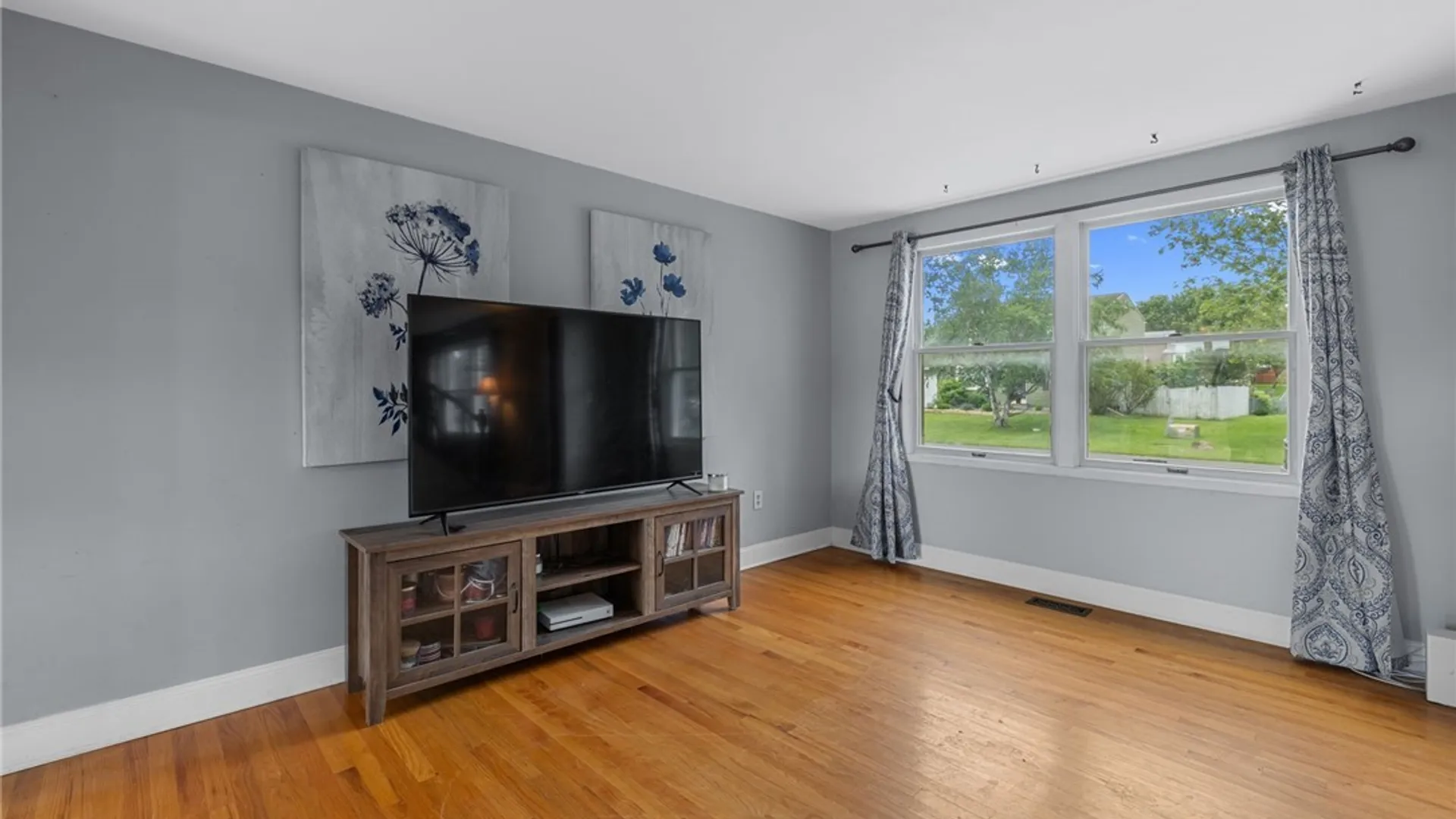 Property at 4767 Four Seasons Drive, Clay, NY 13088 20