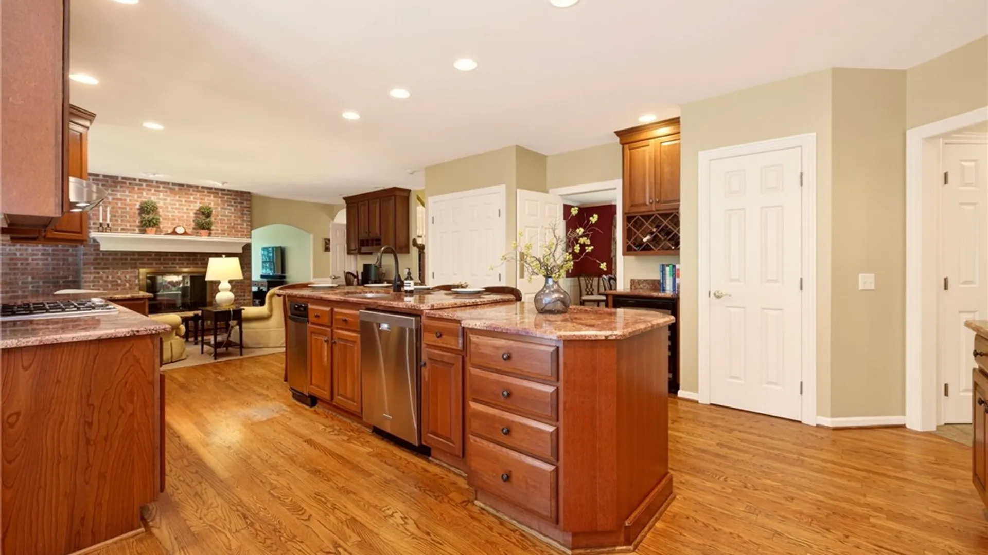 Property at 9 Lily Pond Lane, Perinton, NY 14534 17