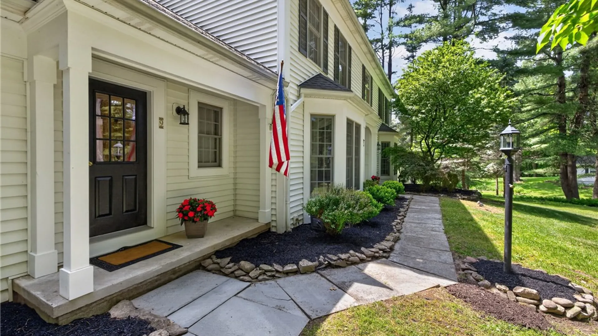 Property at 9 Lily Pond Lane, Perinton, NY 14534 4
