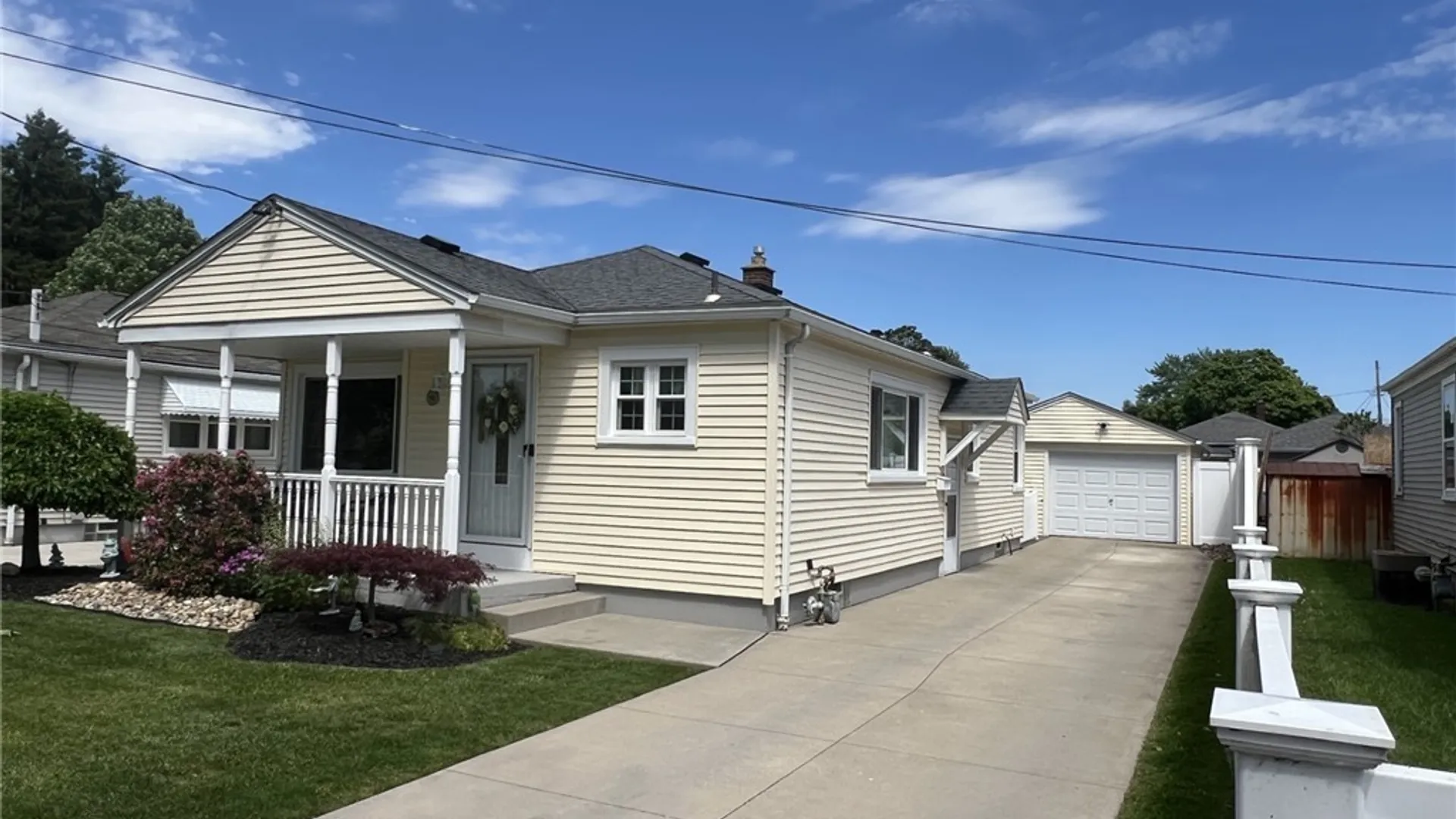 Property at 411 78th Street, Niagara Falls, NY 14304 2