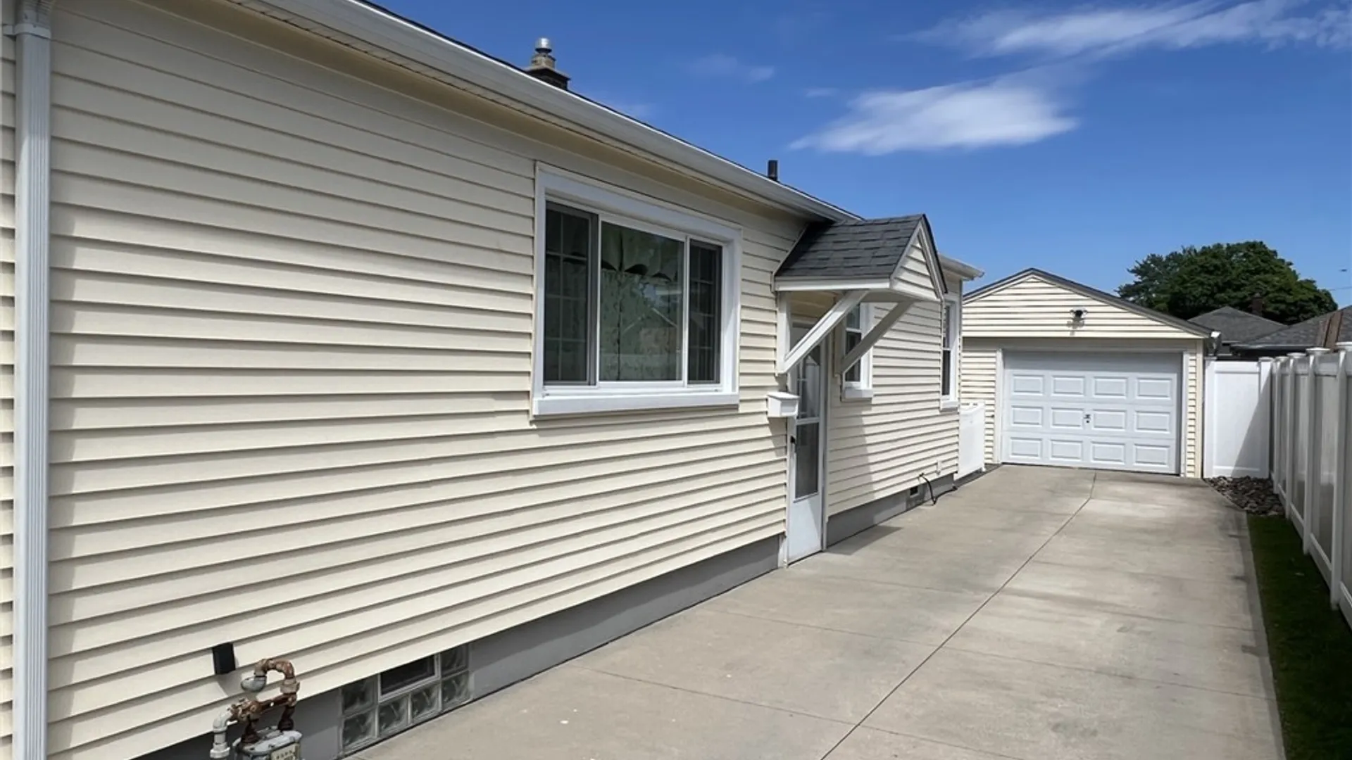 Property at 411 78th Street, Niagara Falls, NY 14304 7