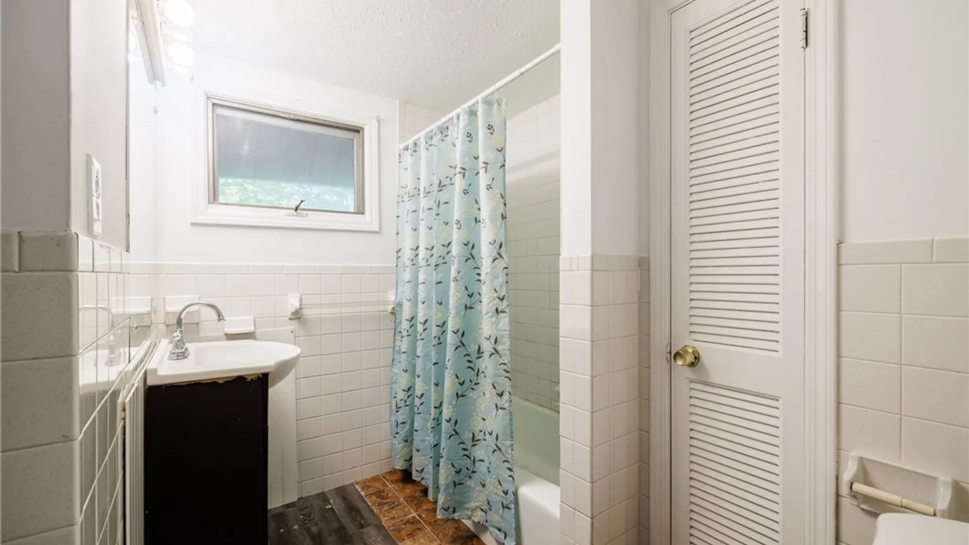 Property at 217 W Elm Street, East Rochester, NY 14445 23