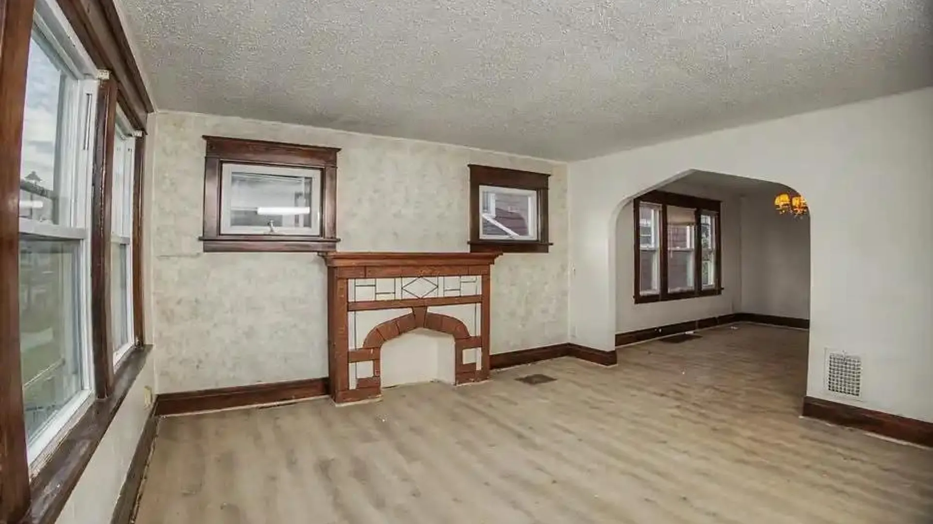 Property at 103 Preston Road, Cheektowaga, NY 14215 8