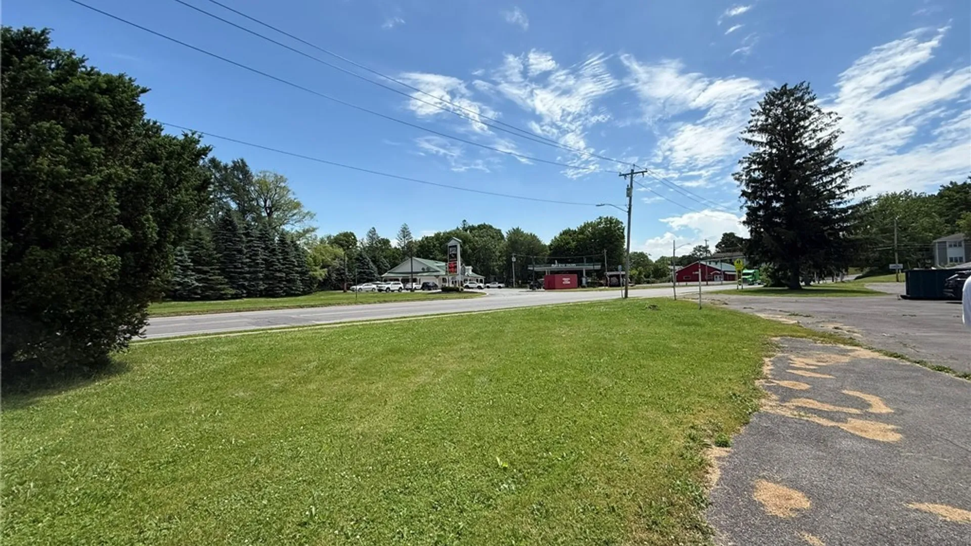 Property at 901 Holly Drive, Fulton, NY 13069 2