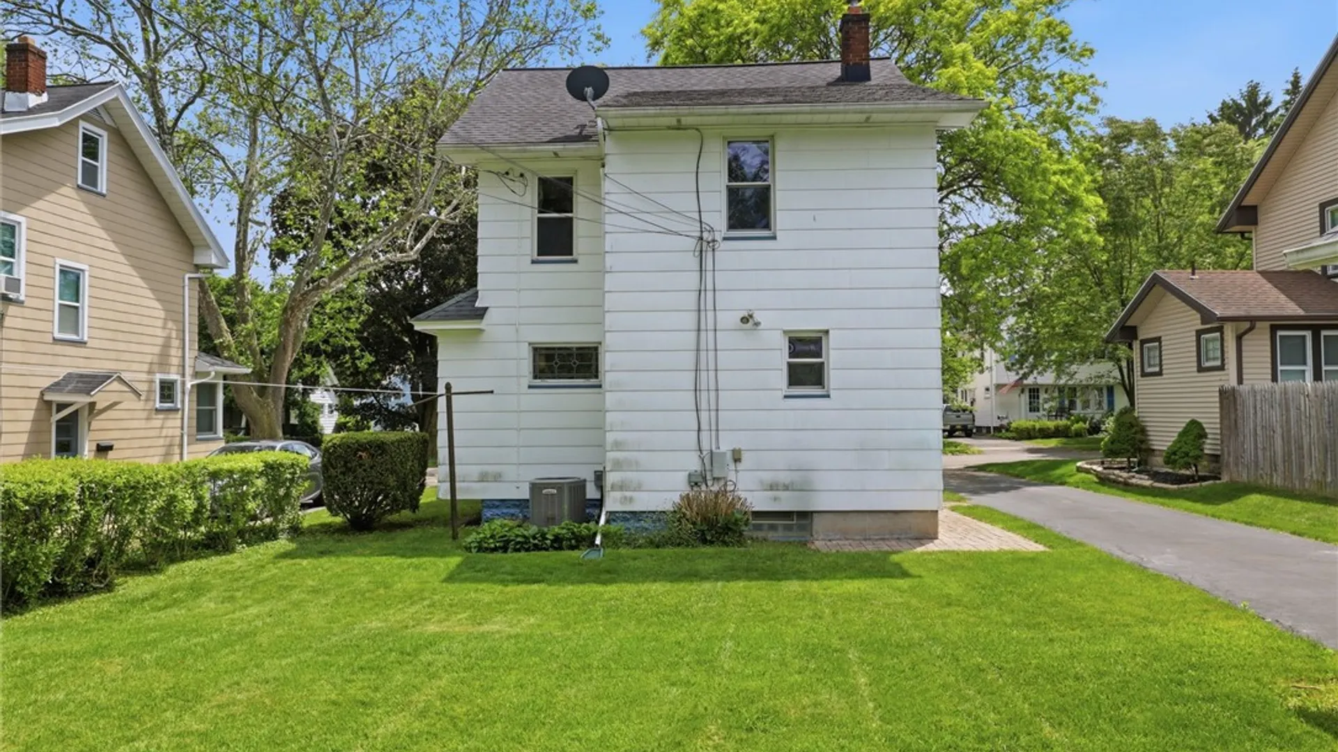 Property at 314 Brett Road, Irondequoit, NY 14609 25