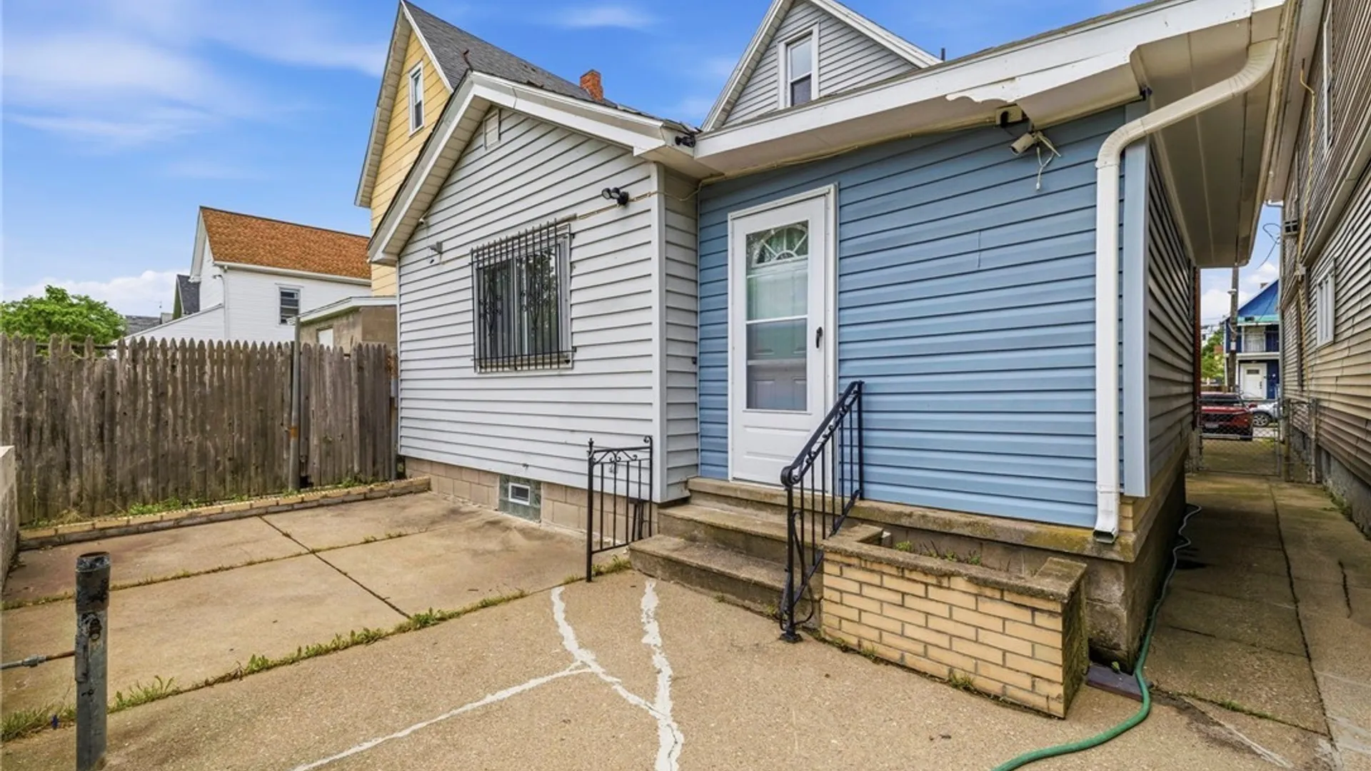 Property at 504 Plymouth Avenue, Buffalo, NY 14213 42