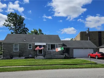 Property at 11 Loretto Drive, Cheektowaga, NY 14225