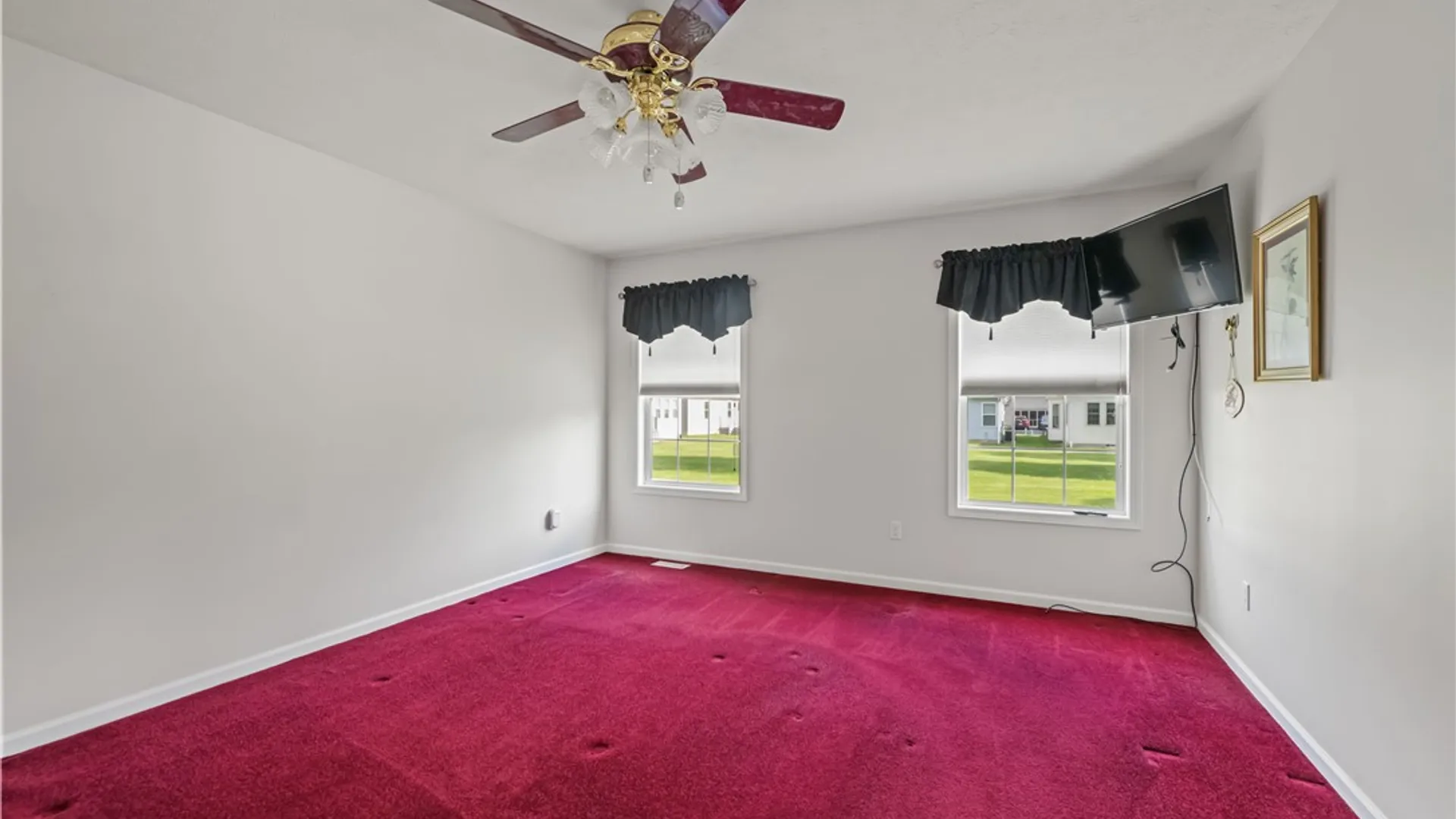 Property at 11 Shirleen Drive, Parma, NY 14468 12