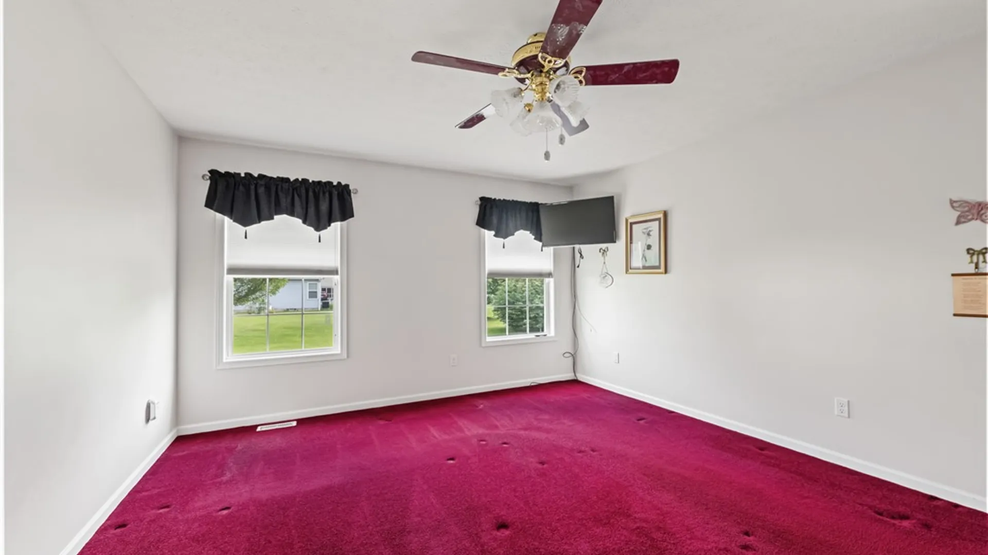 Property at 11 Shirleen Drive, Parma, NY 14468 13