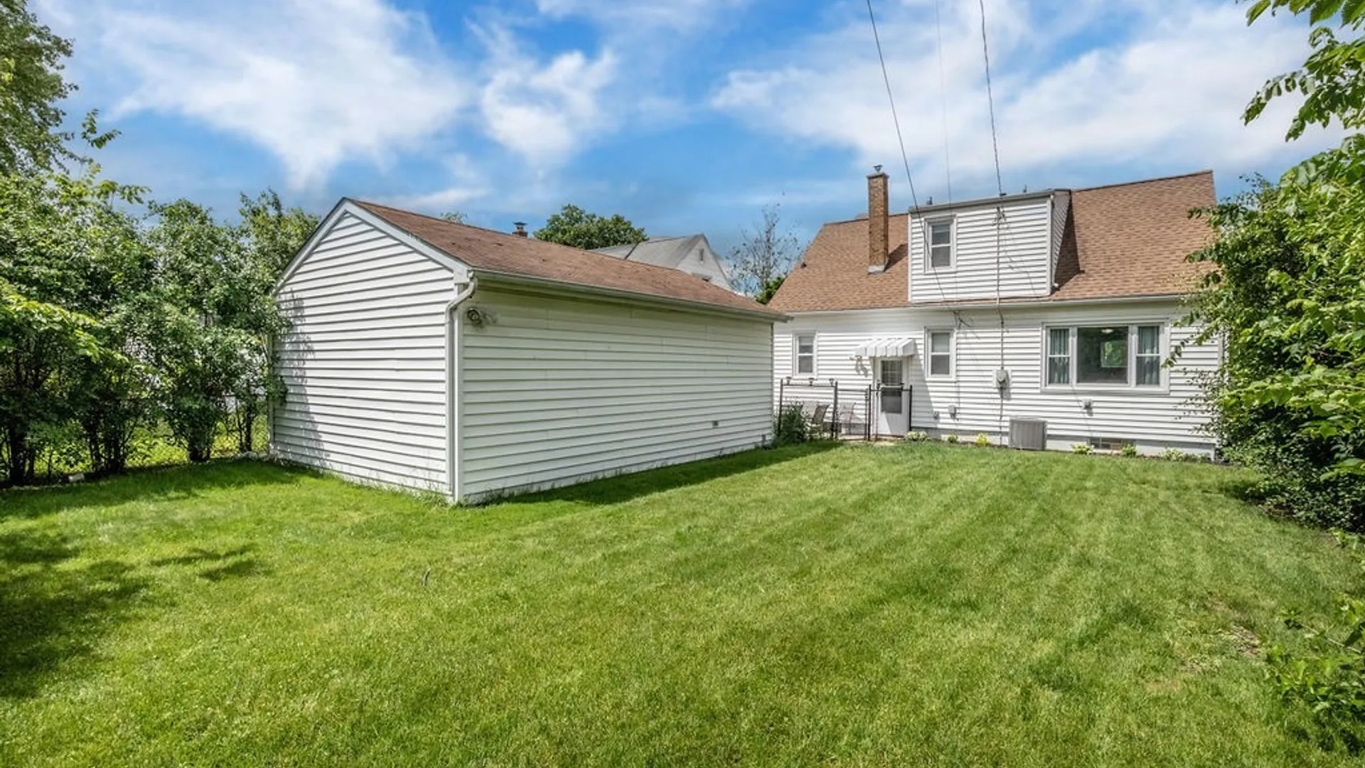 Property at 475 Capen Boulevard, Amherst, NY 14226 3