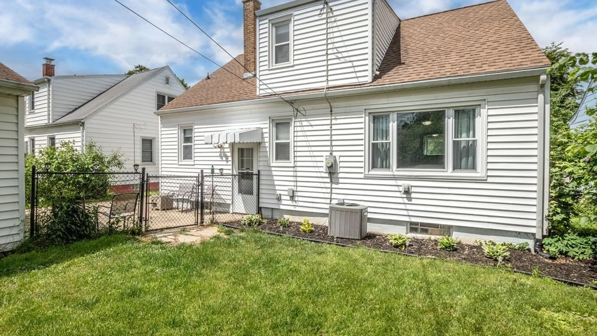 Property at 475 Capen Boulevard, Amherst, NY 14226 4