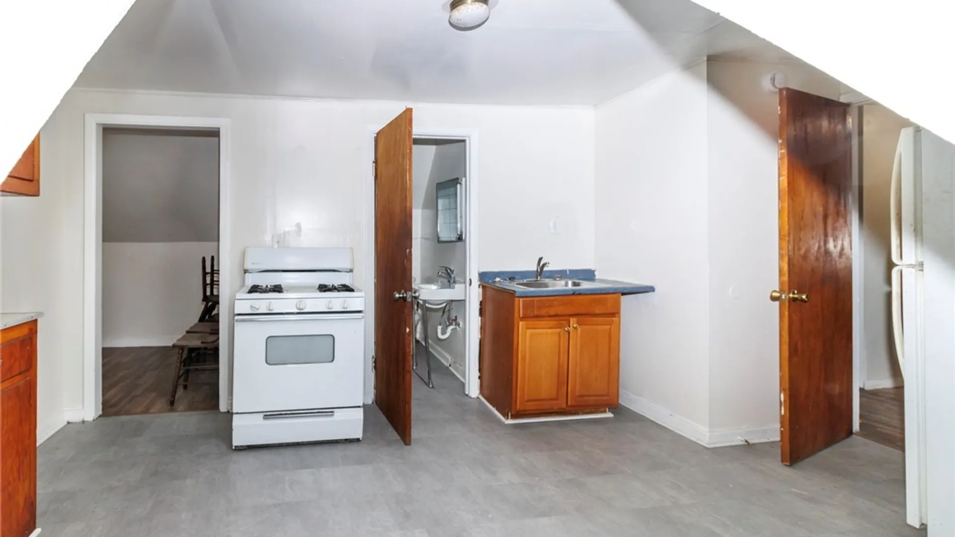 Property at 128 Northland Avenue, Buffalo, NY 14208 6