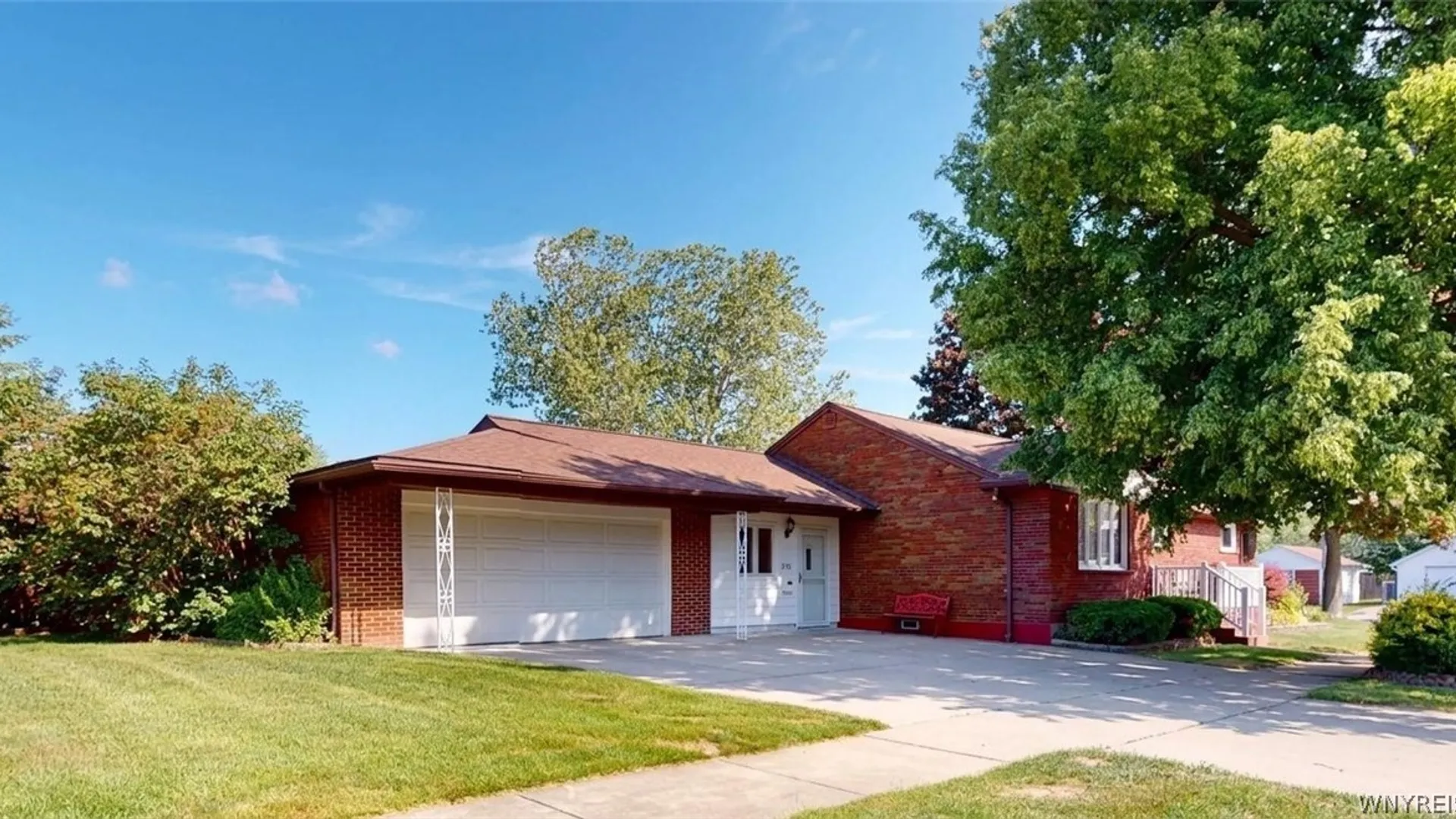 Property at 570 68th Street, Niagara Falls, NY 14304 2