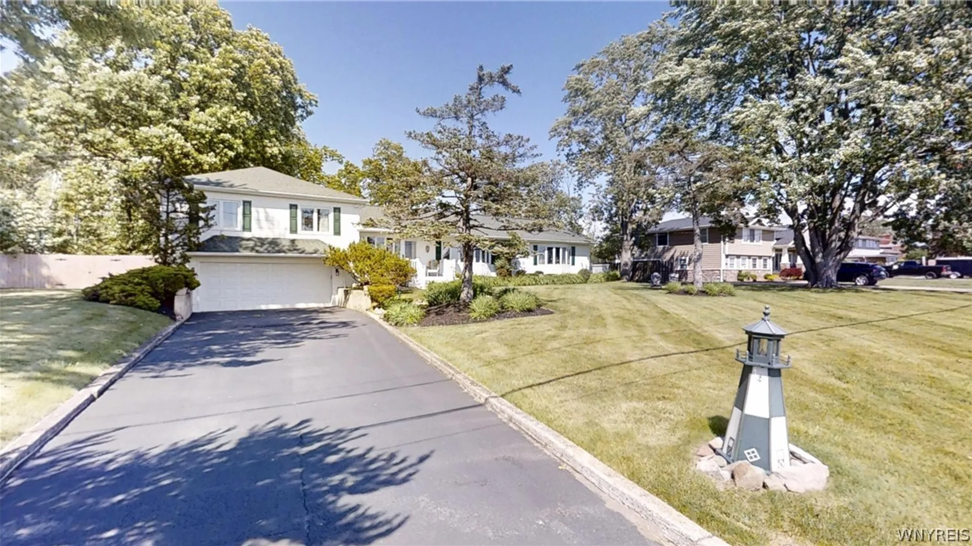 Property at 997 W River Road, Grand Island, NY 14072 2