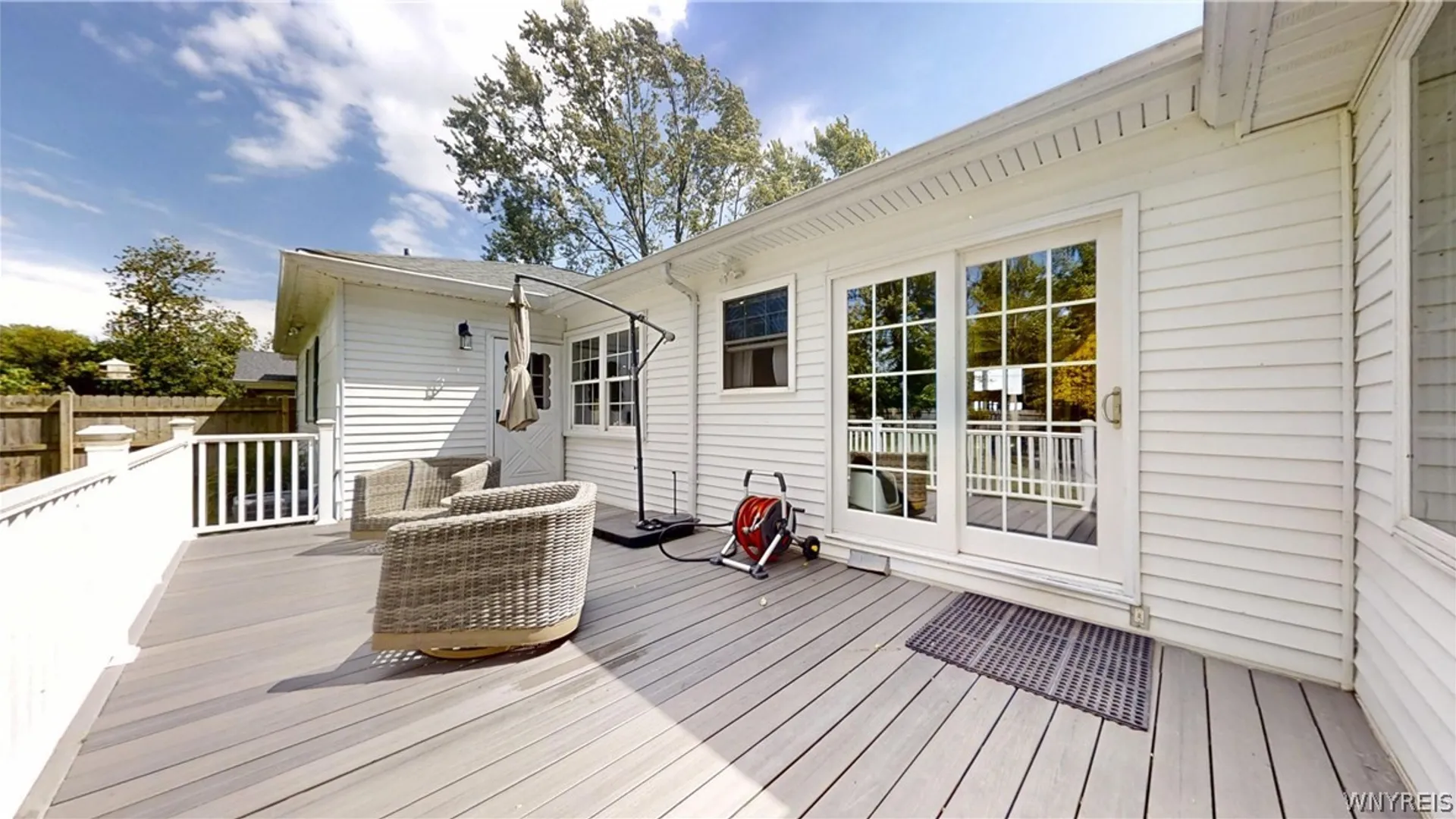 Property at 997 W River Road, Grand Island, NY 14072 5