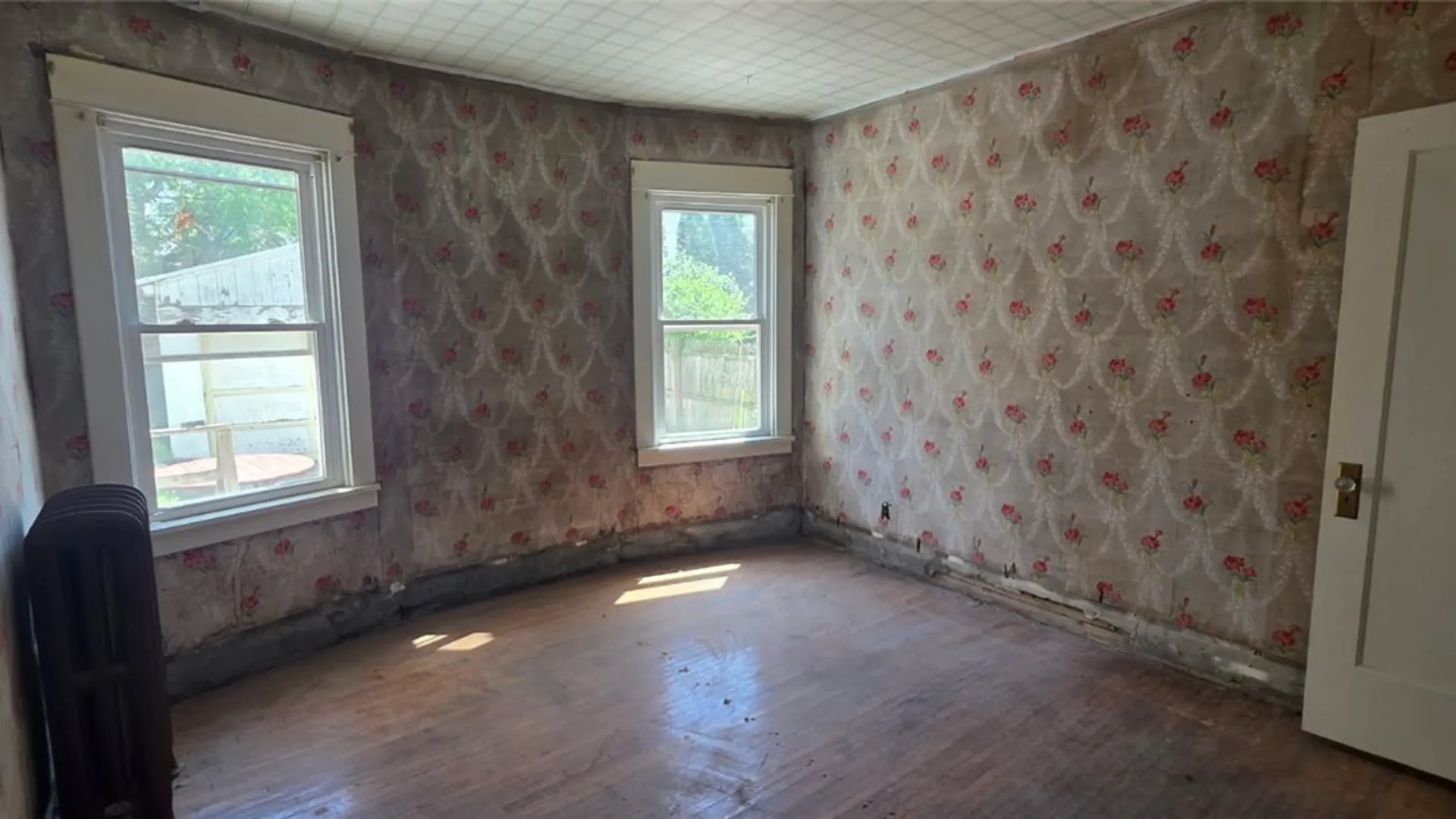 Property at 27 Crestwood Avenue, Buffalo, NY 14216 17