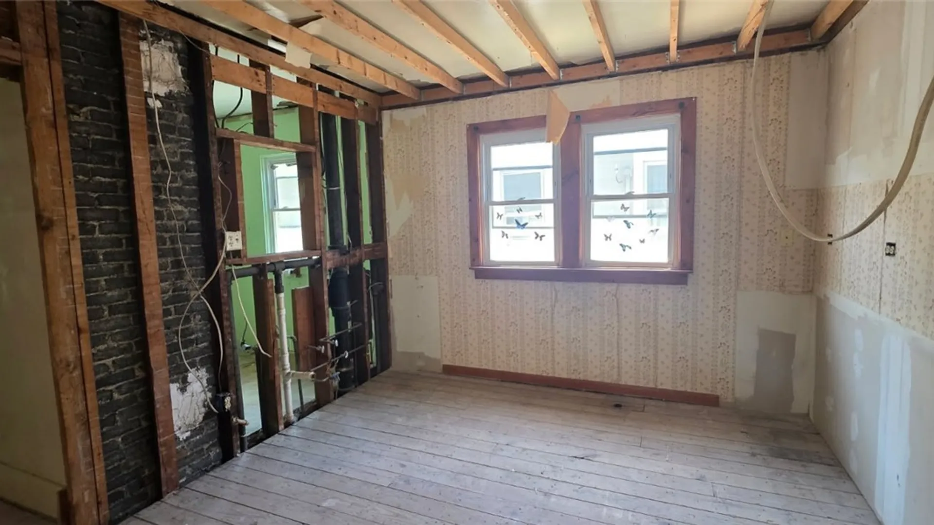 Property at 27 Crestwood Avenue, Buffalo, NY 14216 25