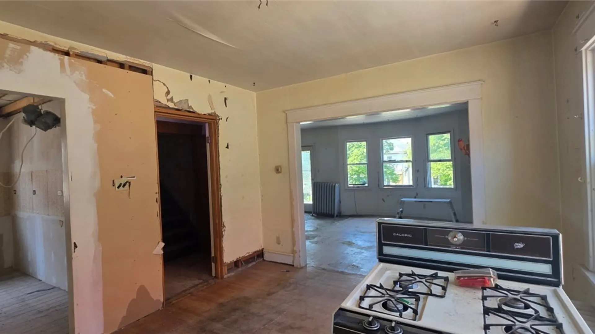 Property at 27 Crestwood Avenue, Buffalo, NY 14216 29