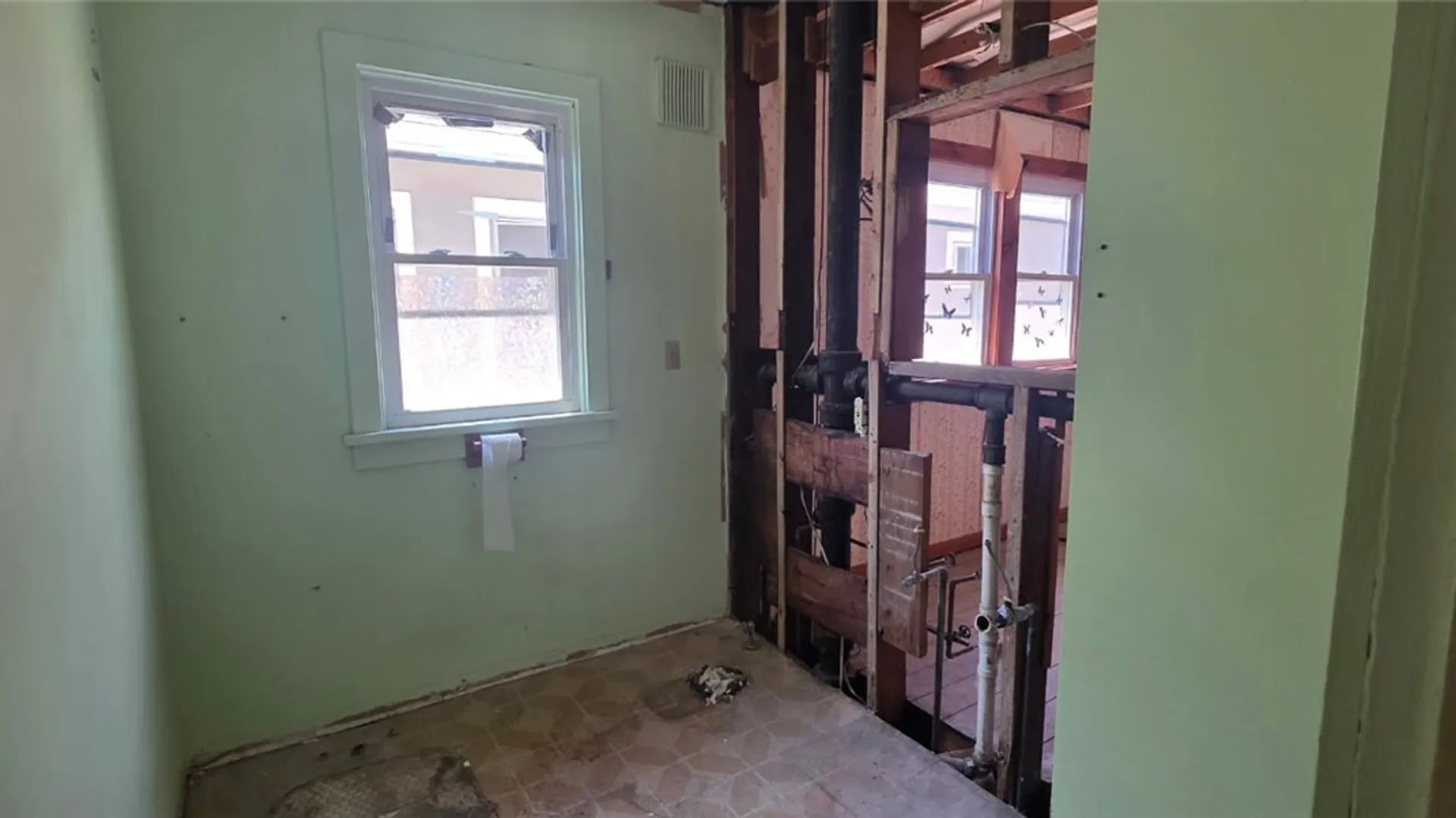 Property at 27 Crestwood Avenue, Buffalo, NY 14216 30