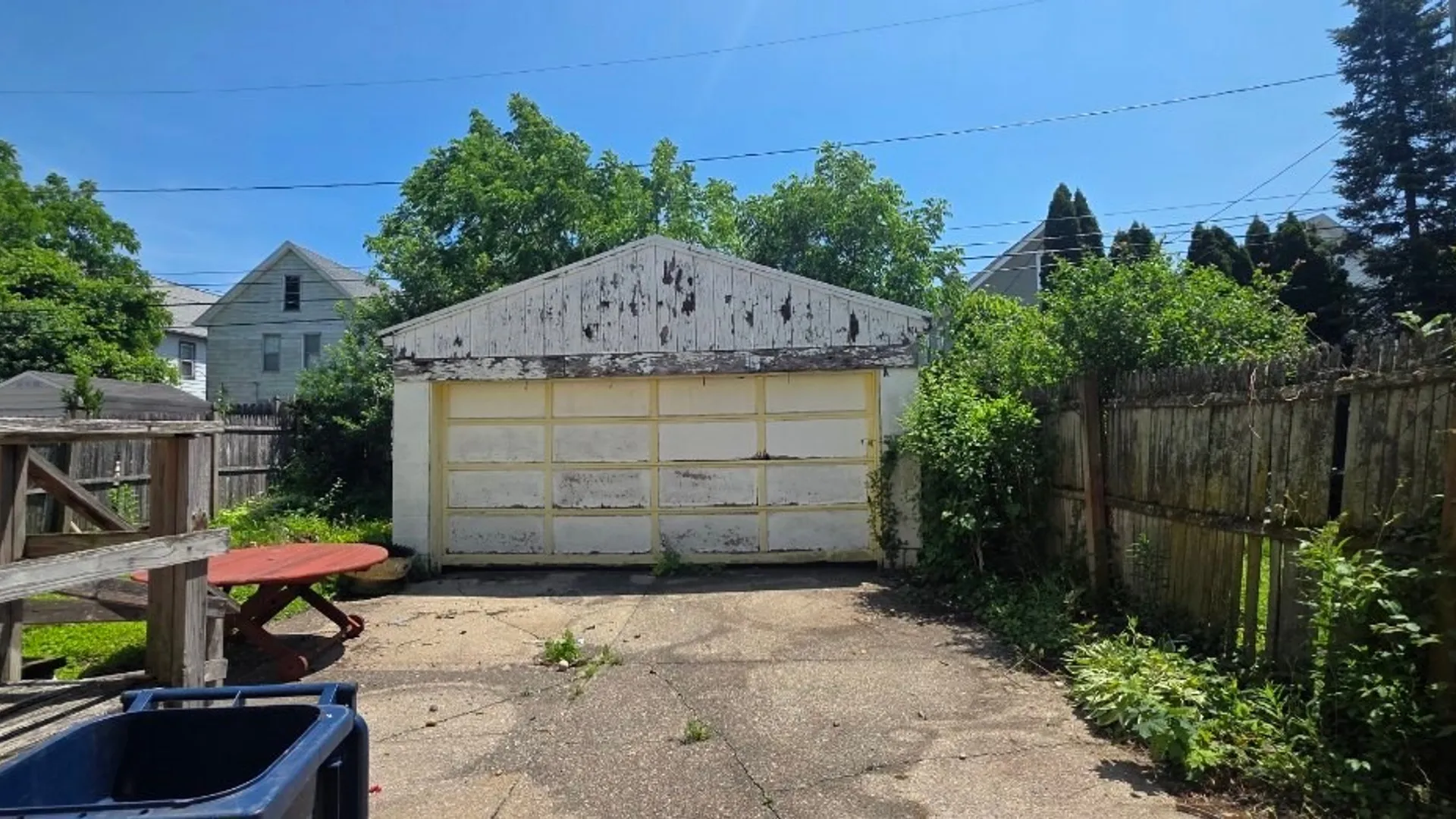 Property at 27 Crestwood Avenue, Buffalo, NY 14216 4