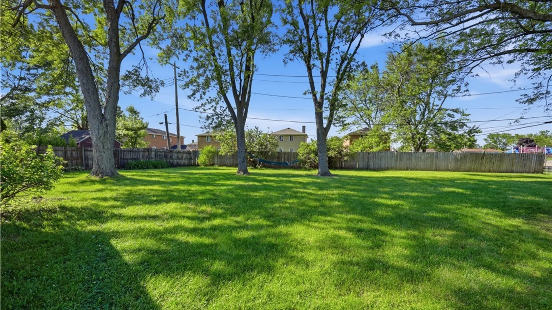Property at 89 Harris Court, Cheektowaga, NY 14225 26