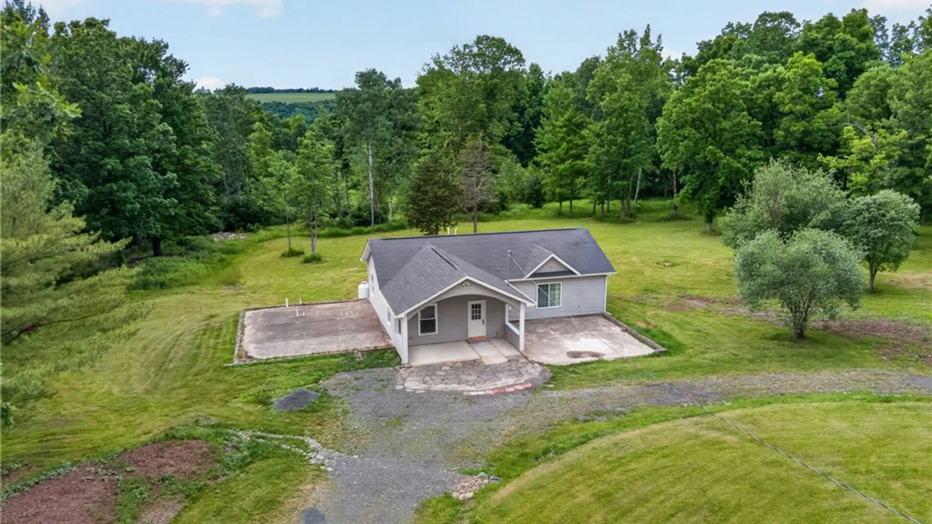 Property at 286 Holden Road, Lansing, NY 14882 44