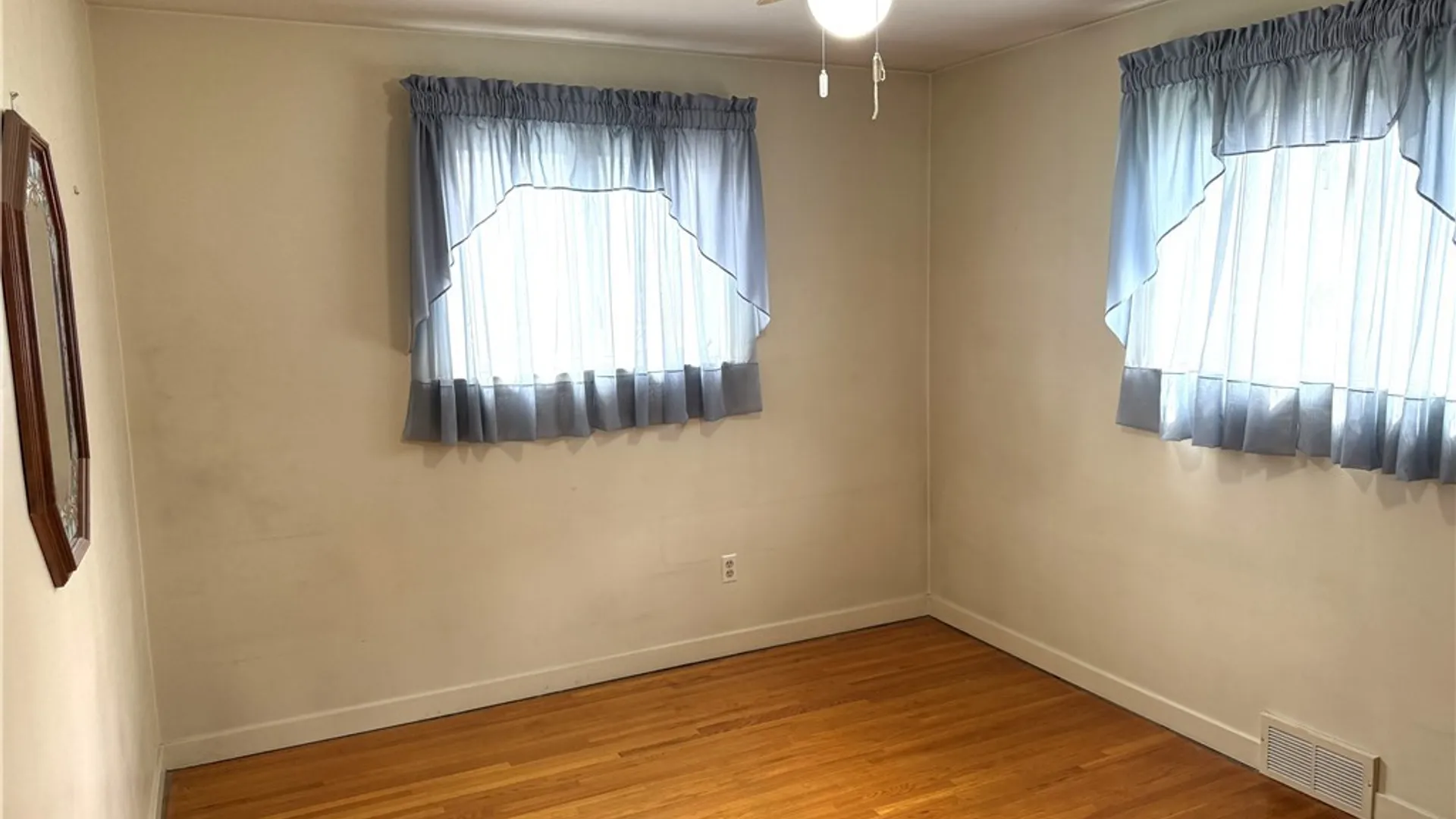 Property at 151 Lafayette Boulevard, Amherst, NY 14221 12
