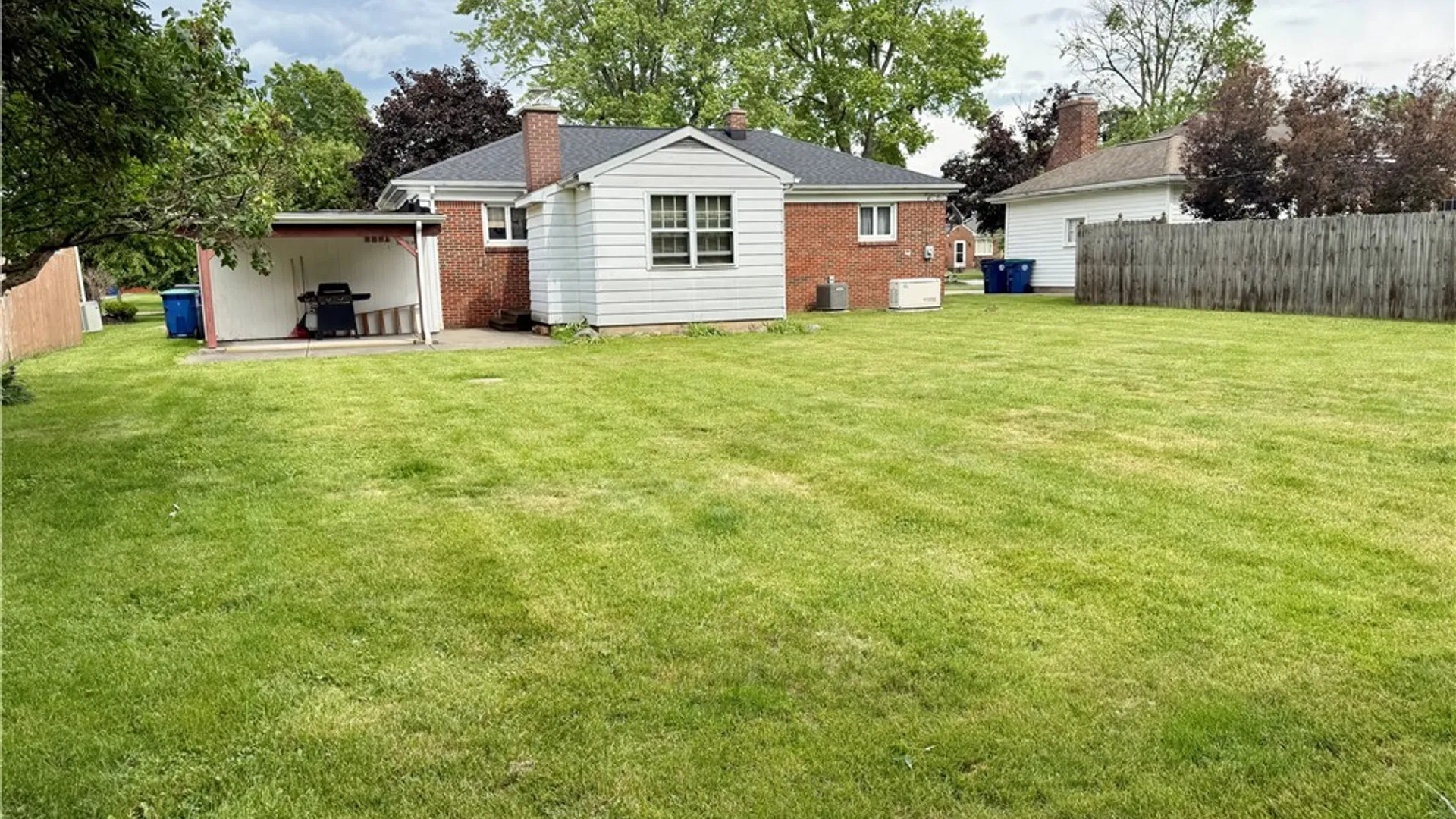 Property at 151 Lafayette Boulevard, Amherst, NY 14221 17