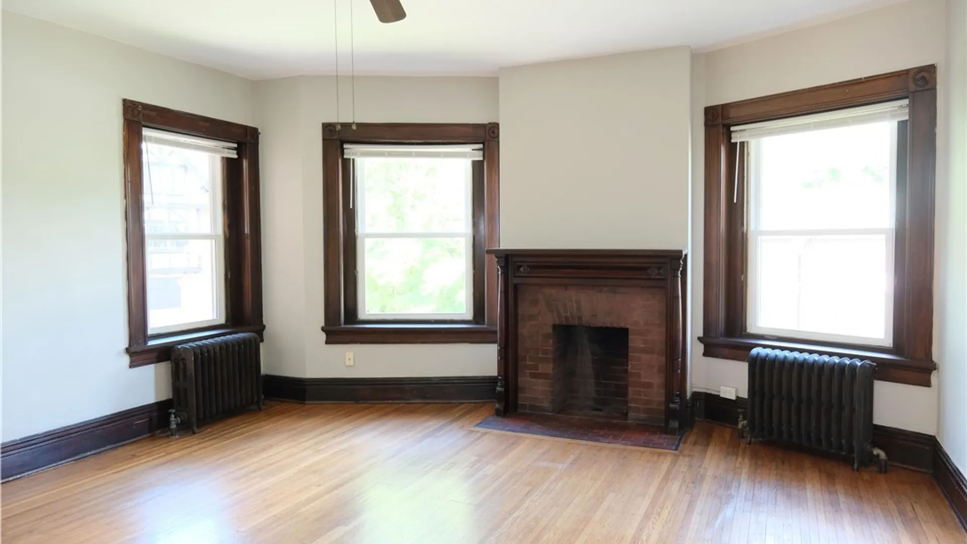 Property at 88 W Utica Street, Buffalo, NY 14209 6