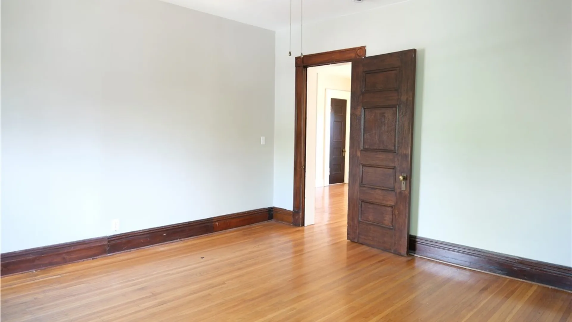Property at 88 W Utica Street, Buffalo, NY 14209 9