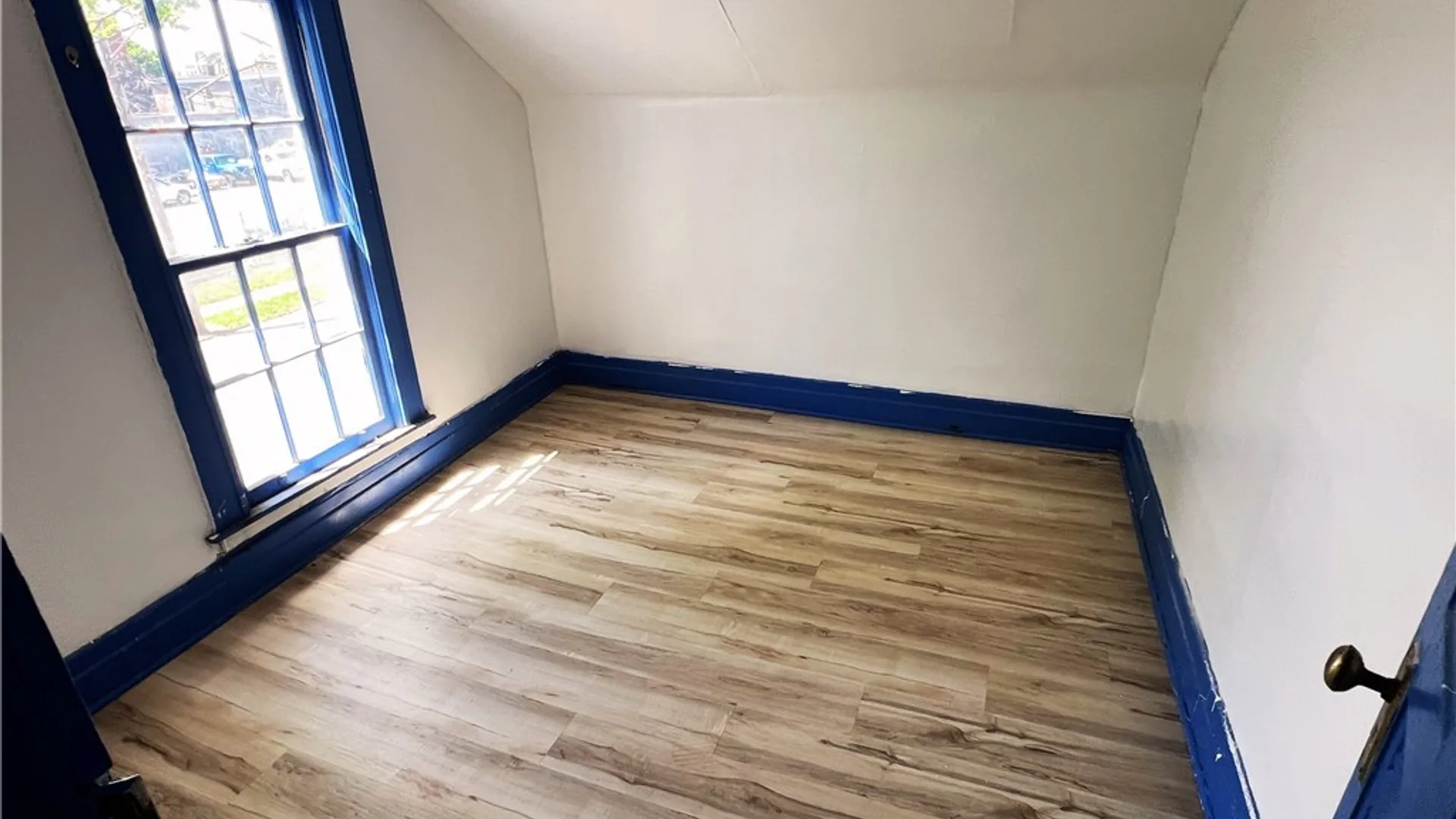 Property at 1116 La Salle Avenue, Niagara Falls, NY 14301 22