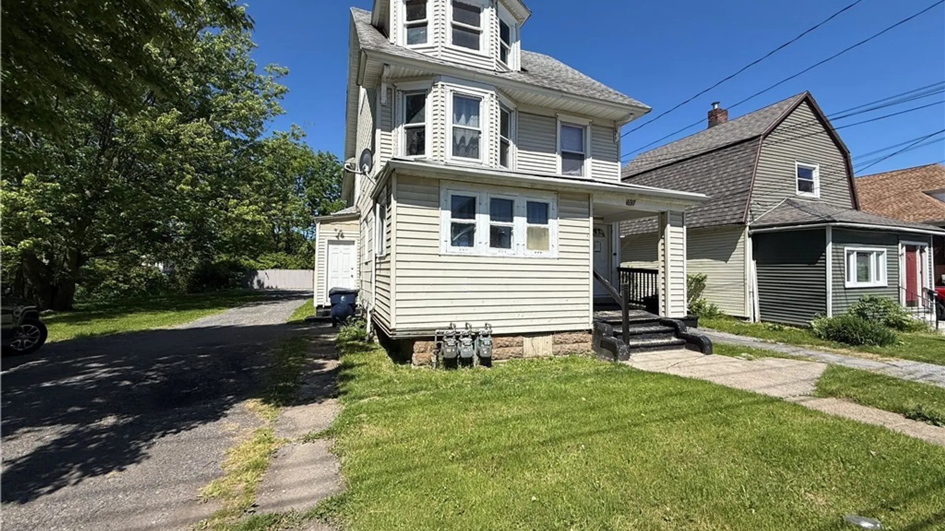 Property at 1697 Electric Avenue, Lackawanna, NY 14218 2