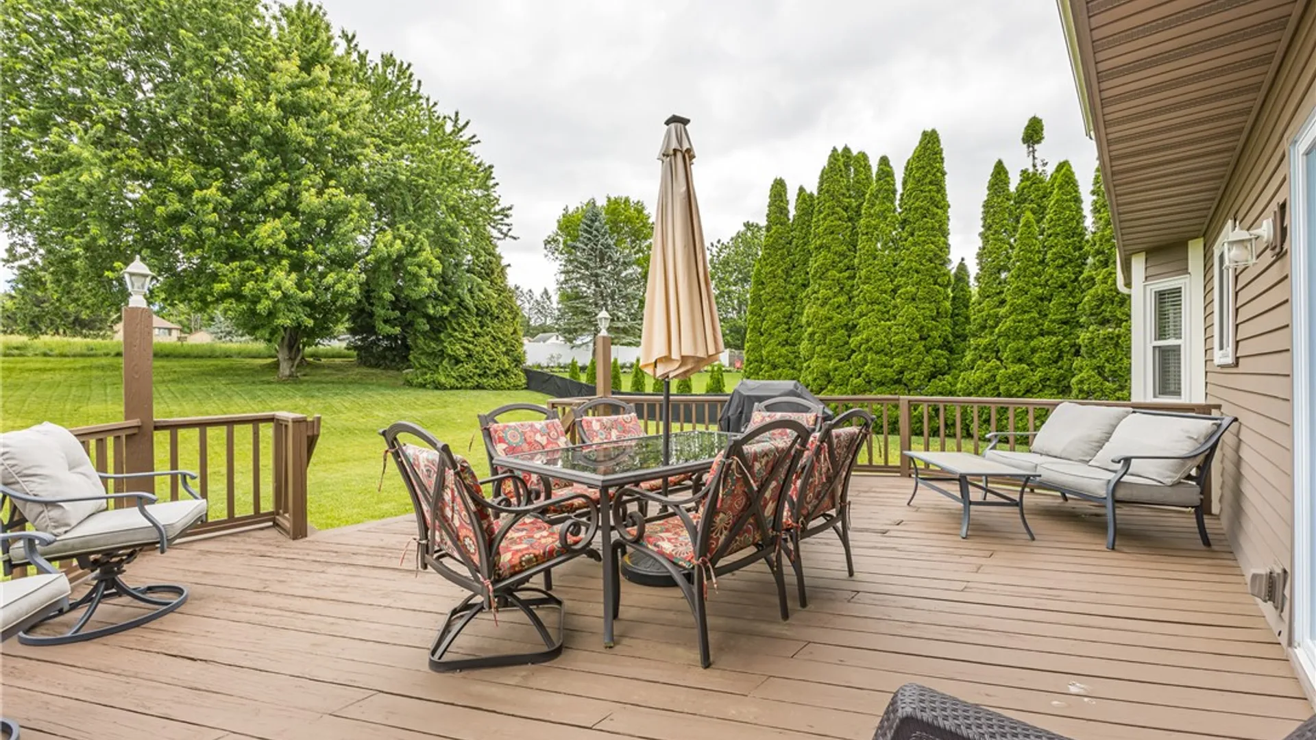Property at 12 Old Country Lane, Perinton, NY 14450 33