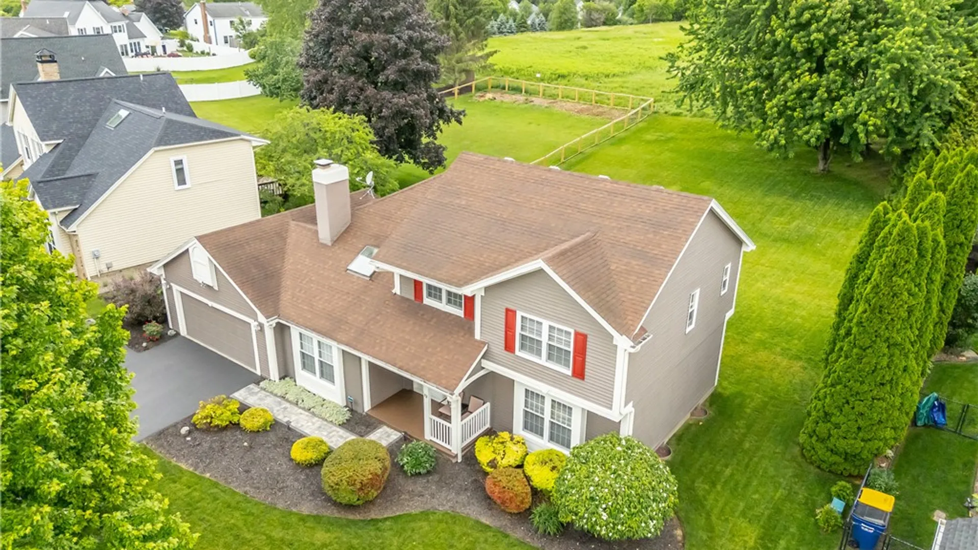 Property at 12 Old Country Lane, Perinton, NY 14450 4