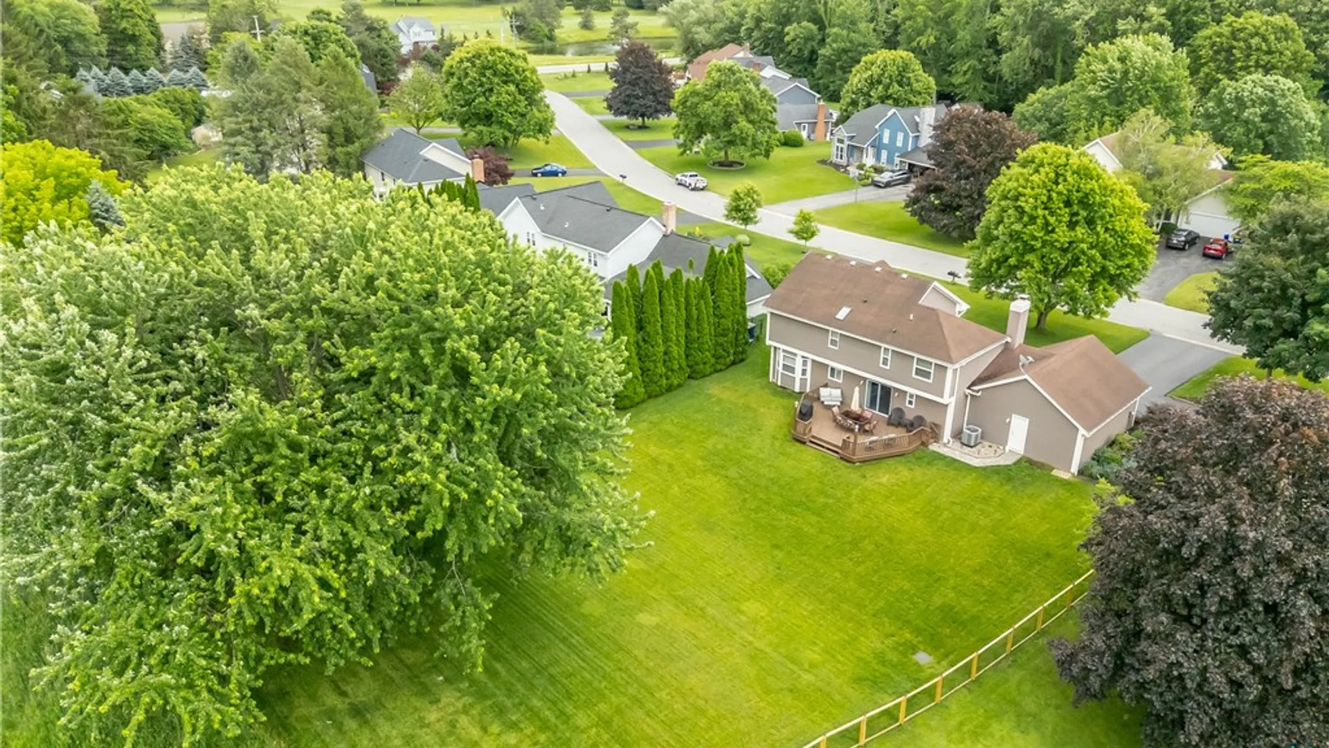 Property at 12 Old Country Lane, Perinton, NY 14450 6