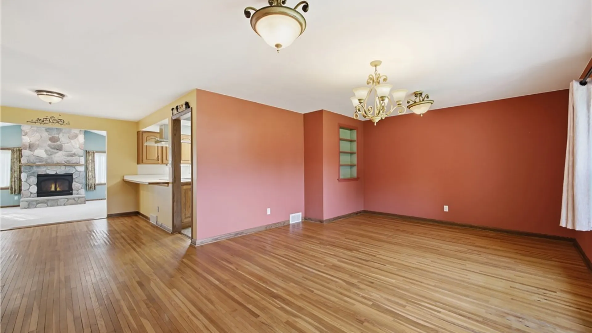 Property at 13 Farwell Drive, Batavia City, NY 14020 10