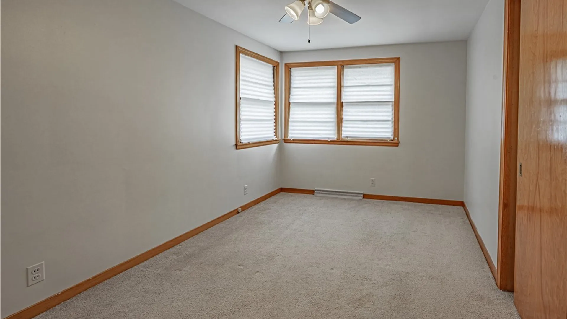 Property at 42 Alden Ave, Buffalo, NY 14216 16