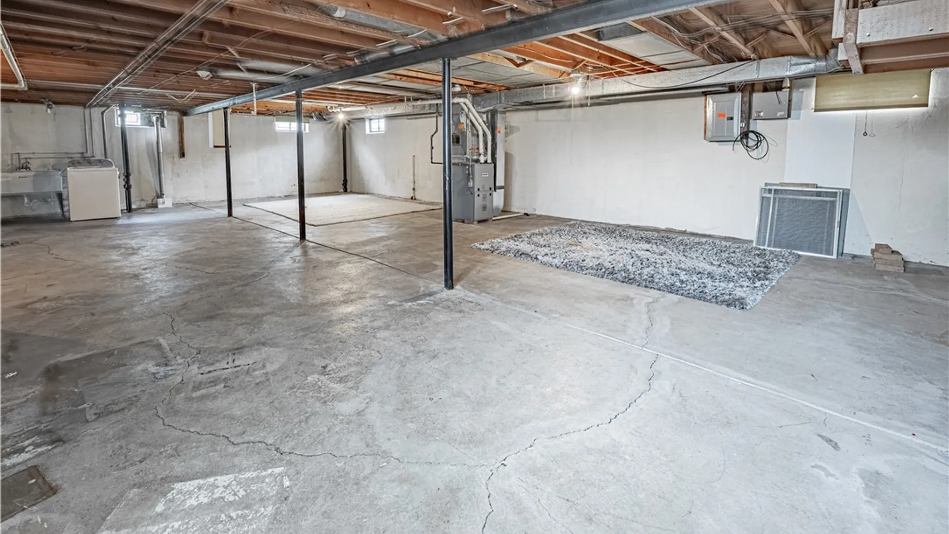Property at 42 Alden Ave, Buffalo, NY 14216 22