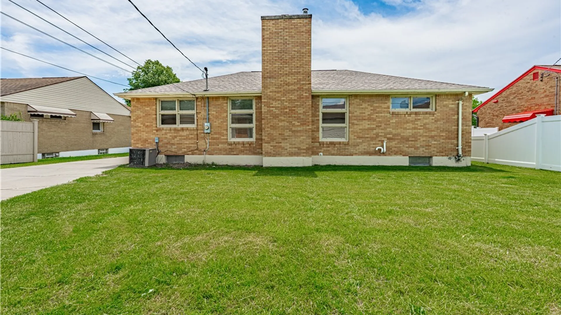Property at 42 Alden Ave, Buffalo, NY 14216 29