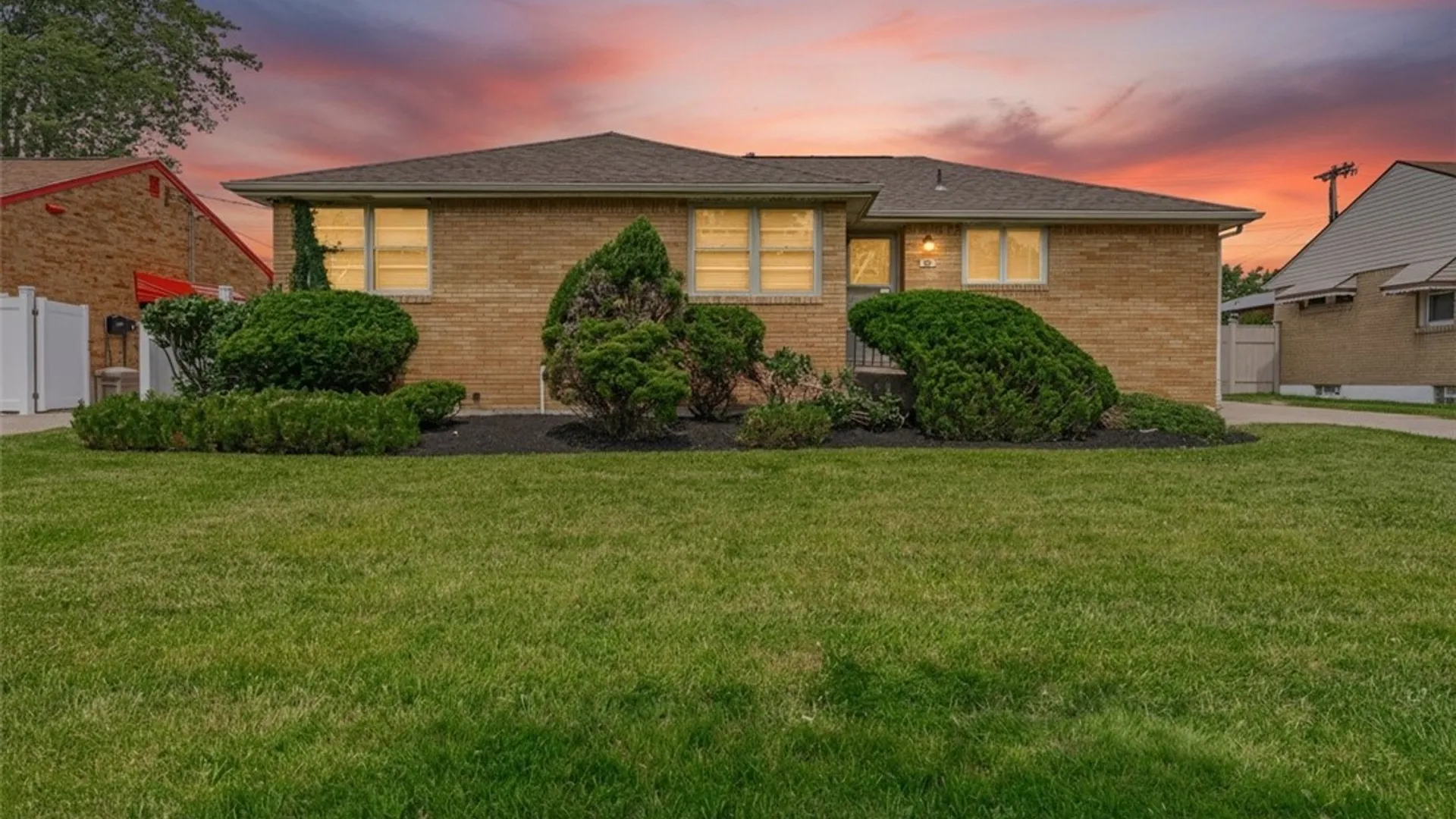 Property at 42 Alden Ave, Buffalo, NY 14216 3
