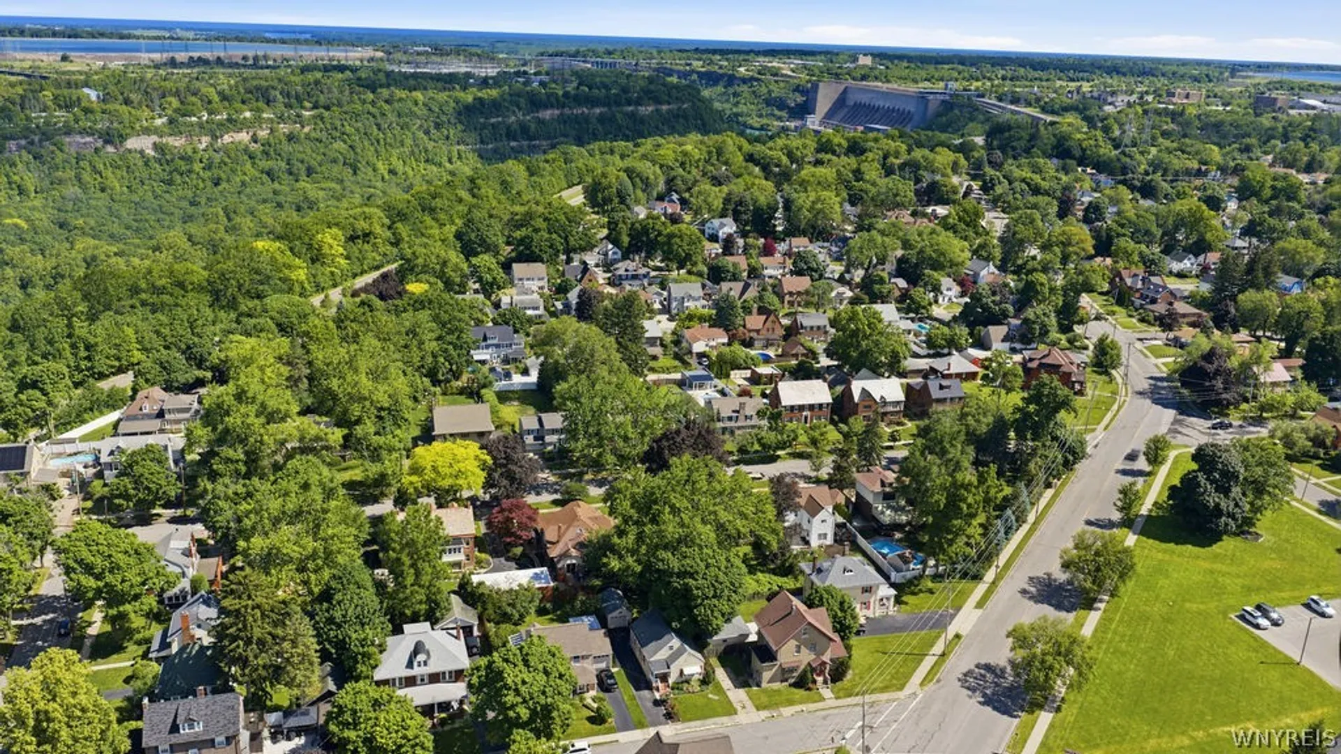 Property at 926 Morley Avenue, Niagara Falls, NY 14305 33