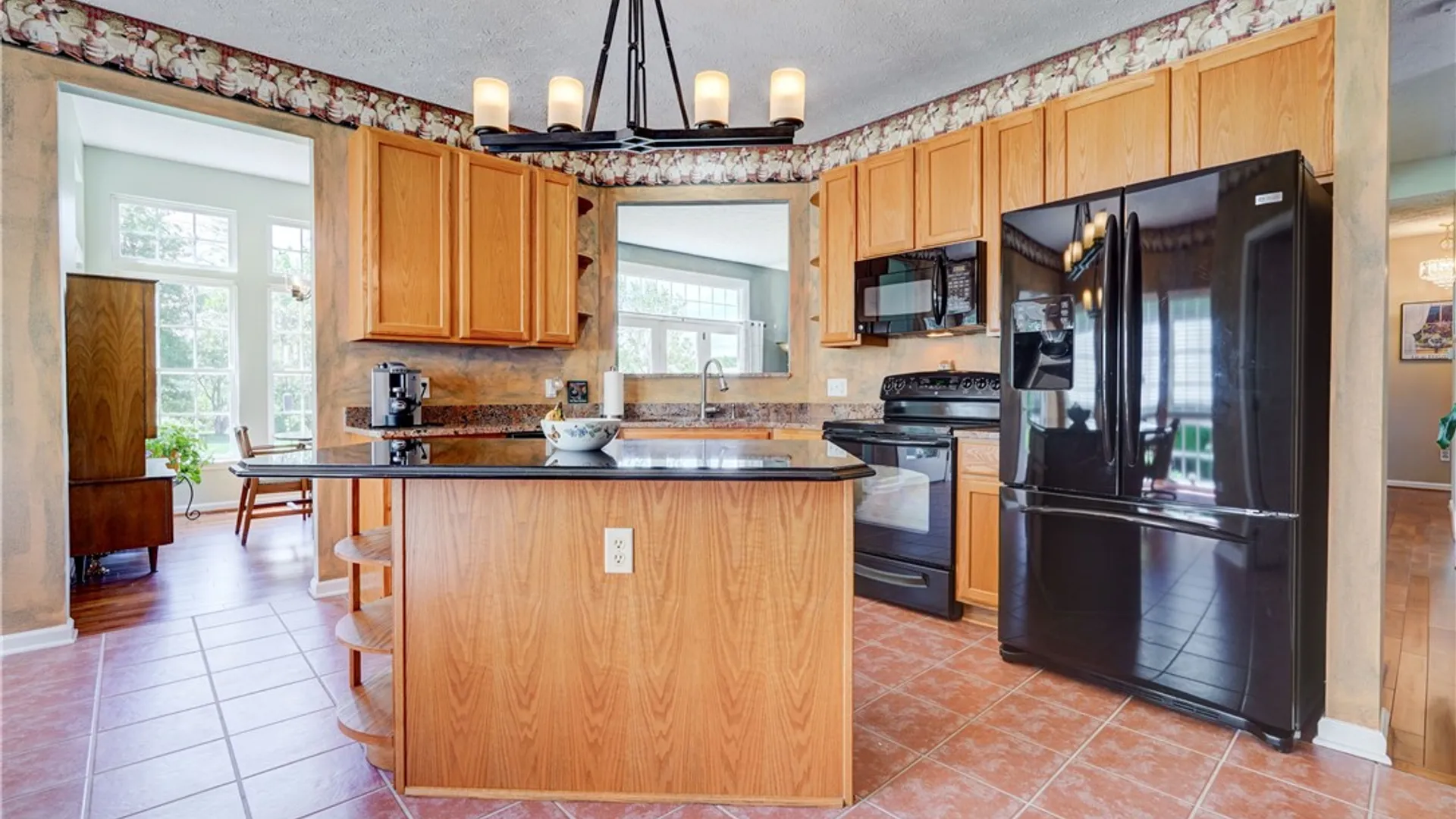 Property at 653 Yardley Court, Webster, NY 14580 16