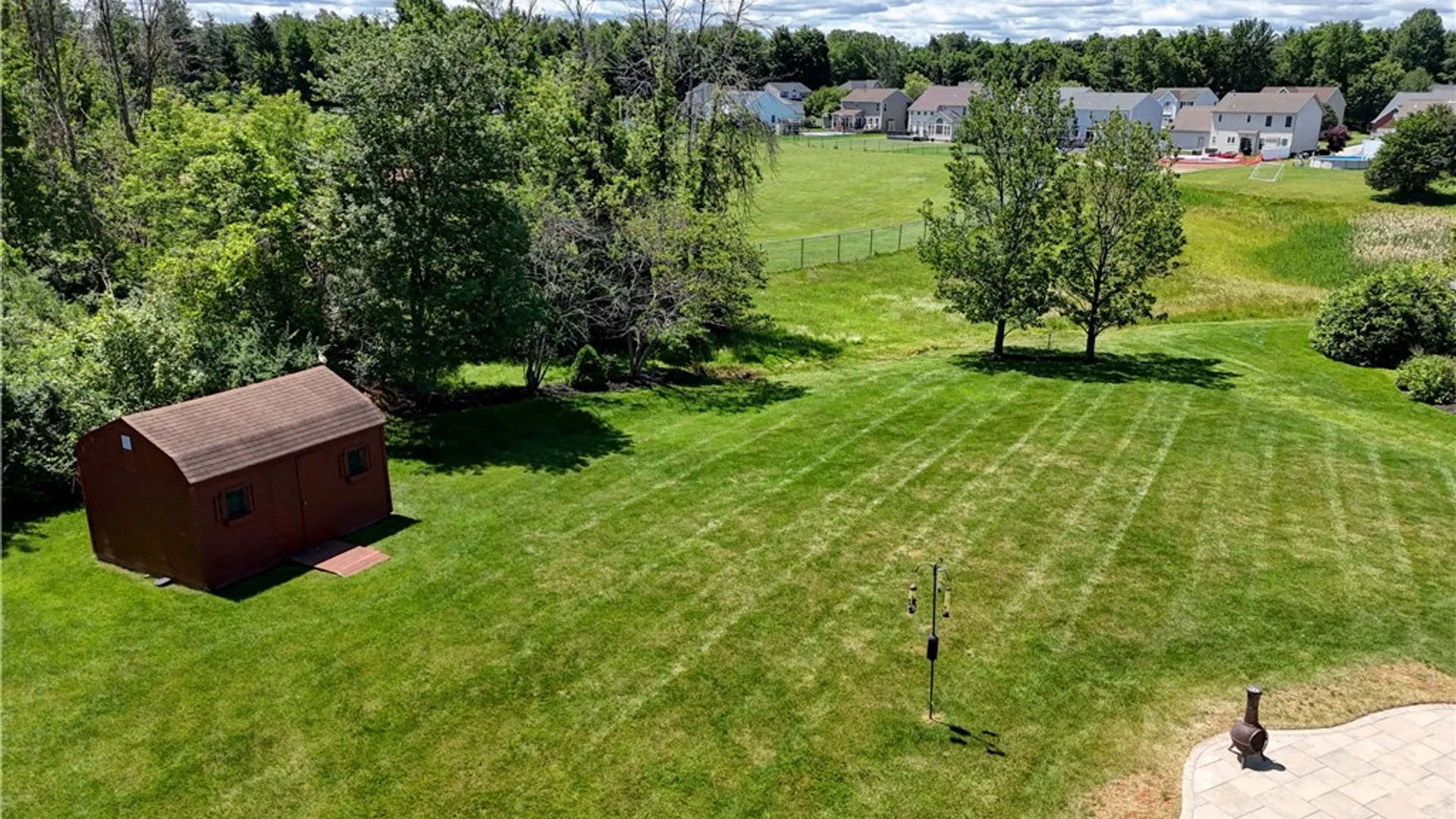 Property at 653 Yardley Court, Webster, NY 14580 43