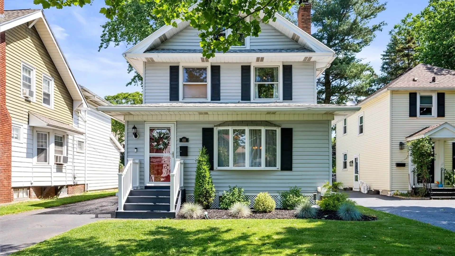 Property at 68 Chelsea Road, Irondequoit, NY 14617 2