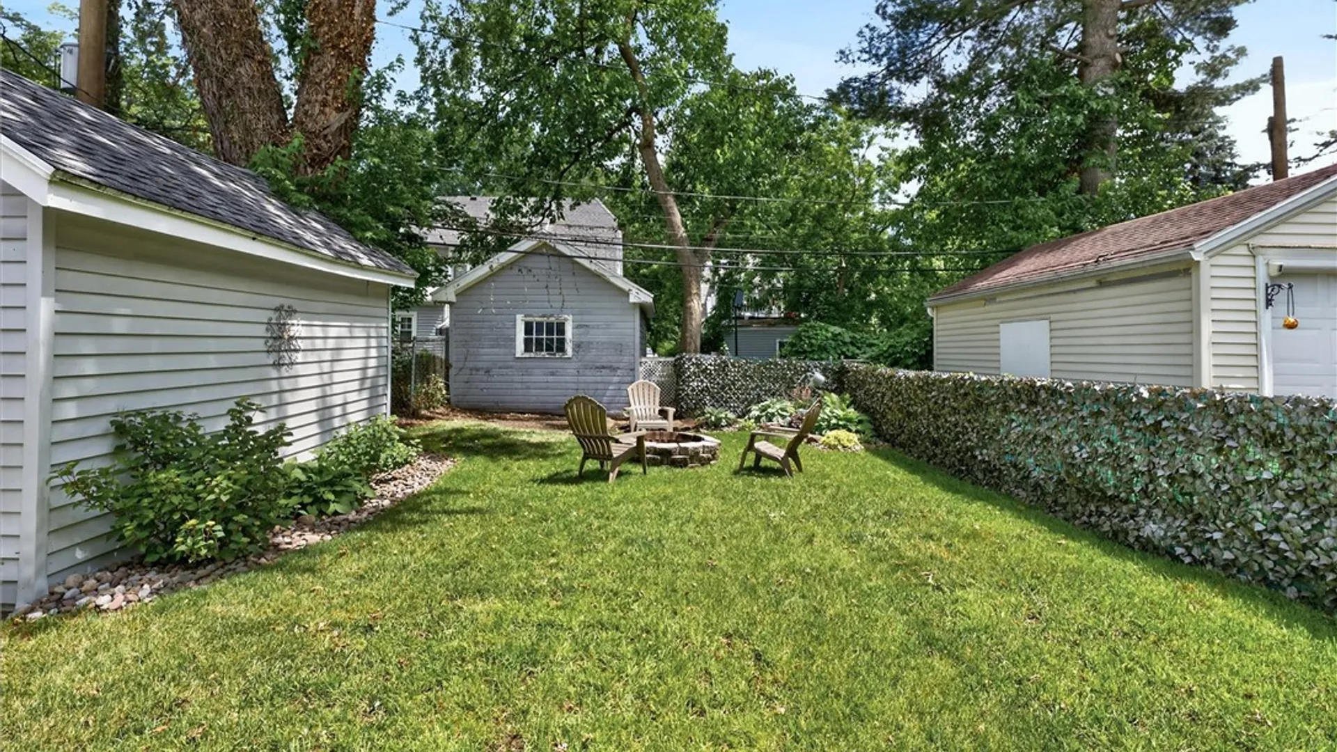 Property at 68 Chelsea Road, Irondequoit, NY 14617 41