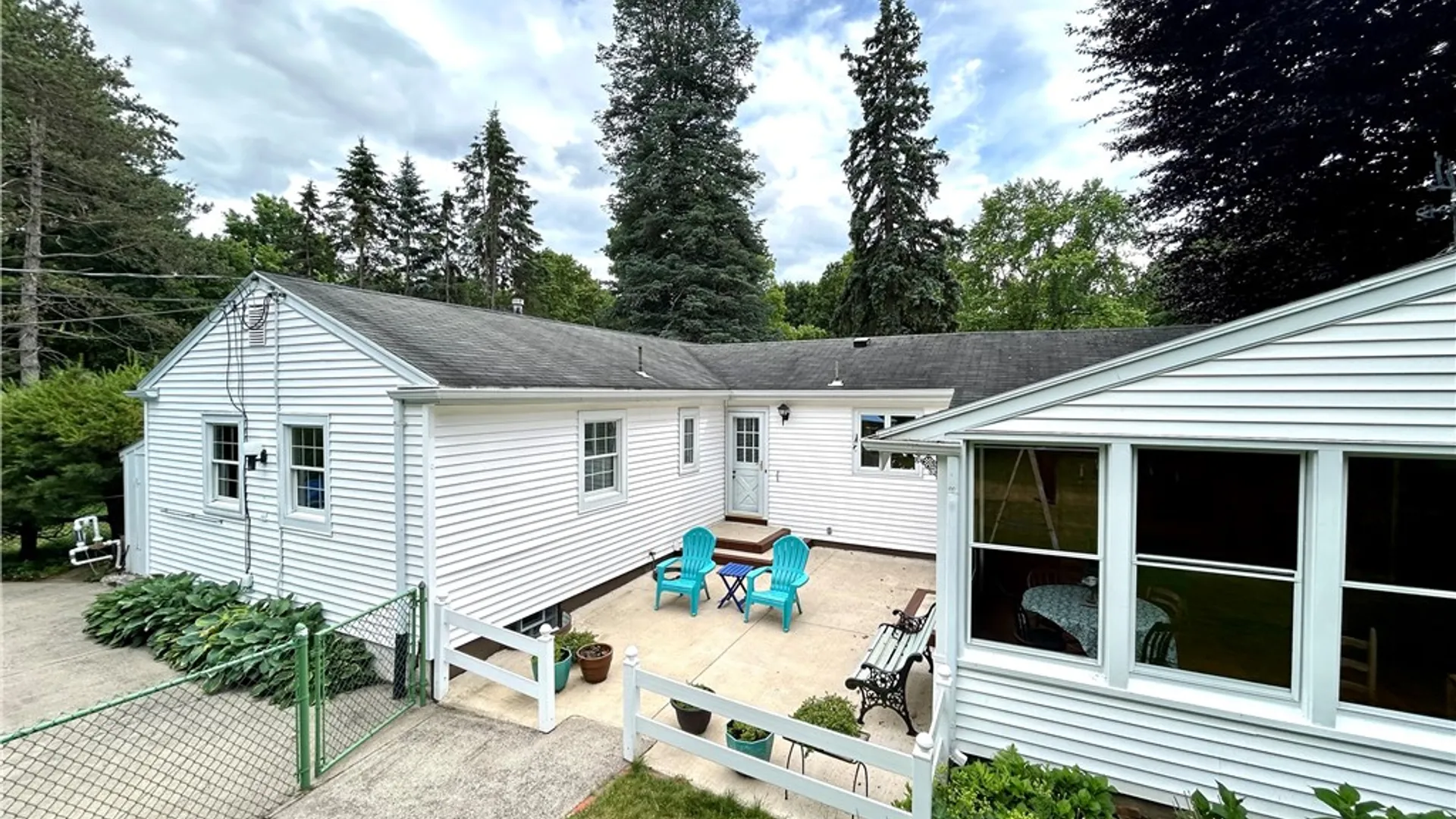 Property at 53 Cullens, Pittsford, NY 14534 2