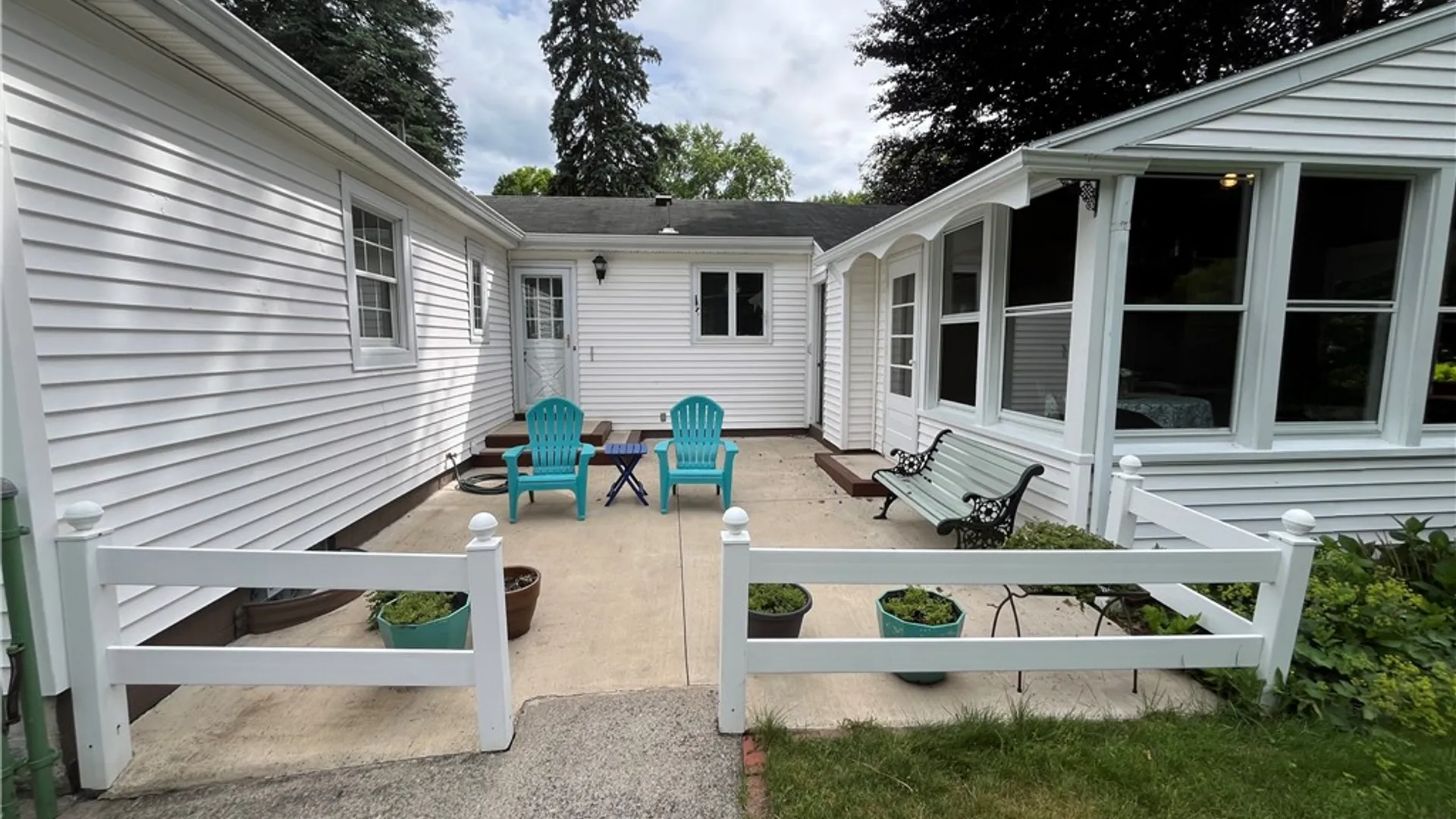 Property at 53 Cullens, Pittsford, NY 14534 3