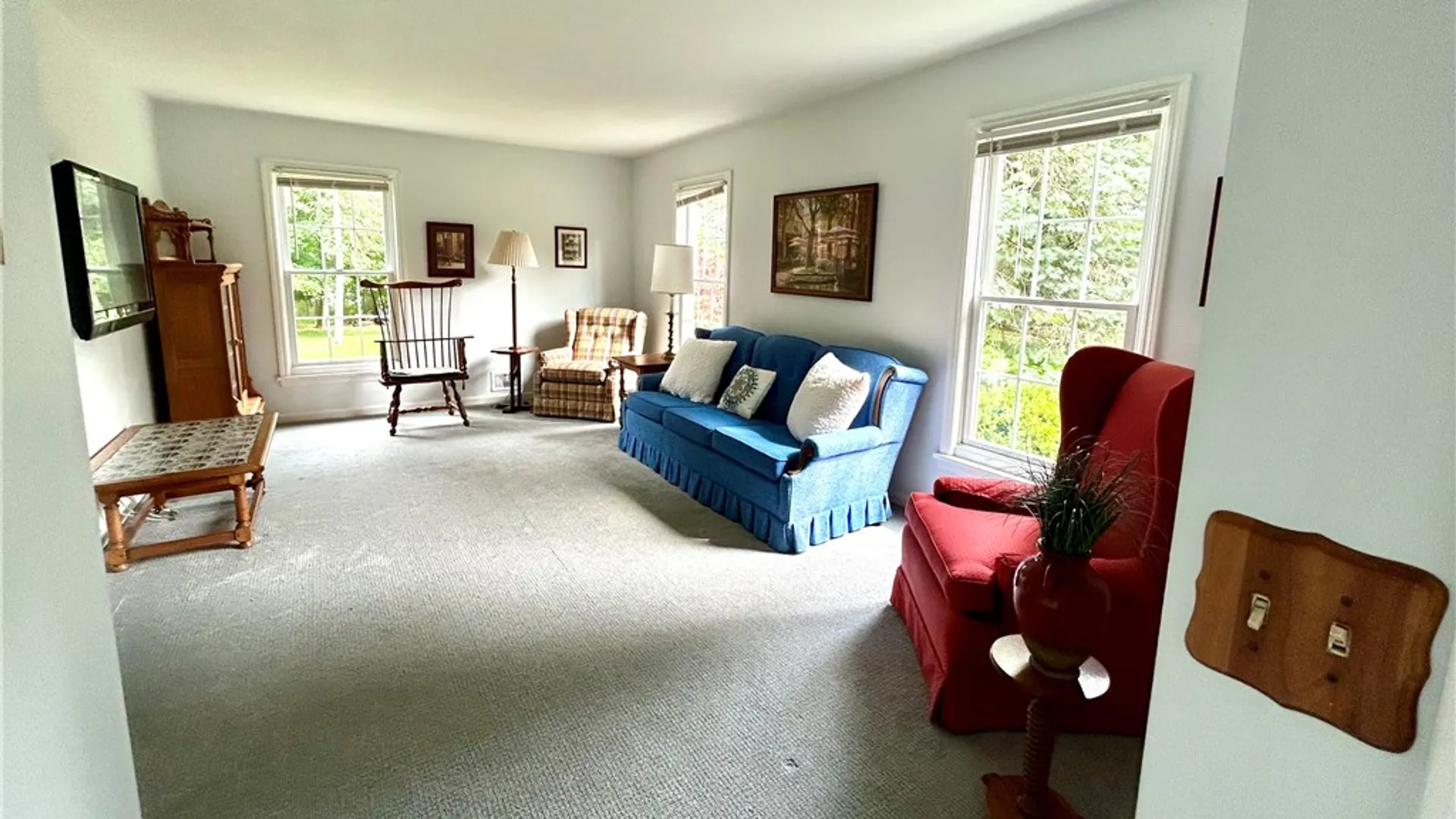 Property at 53 Cullens, Pittsford, NY 14534 8