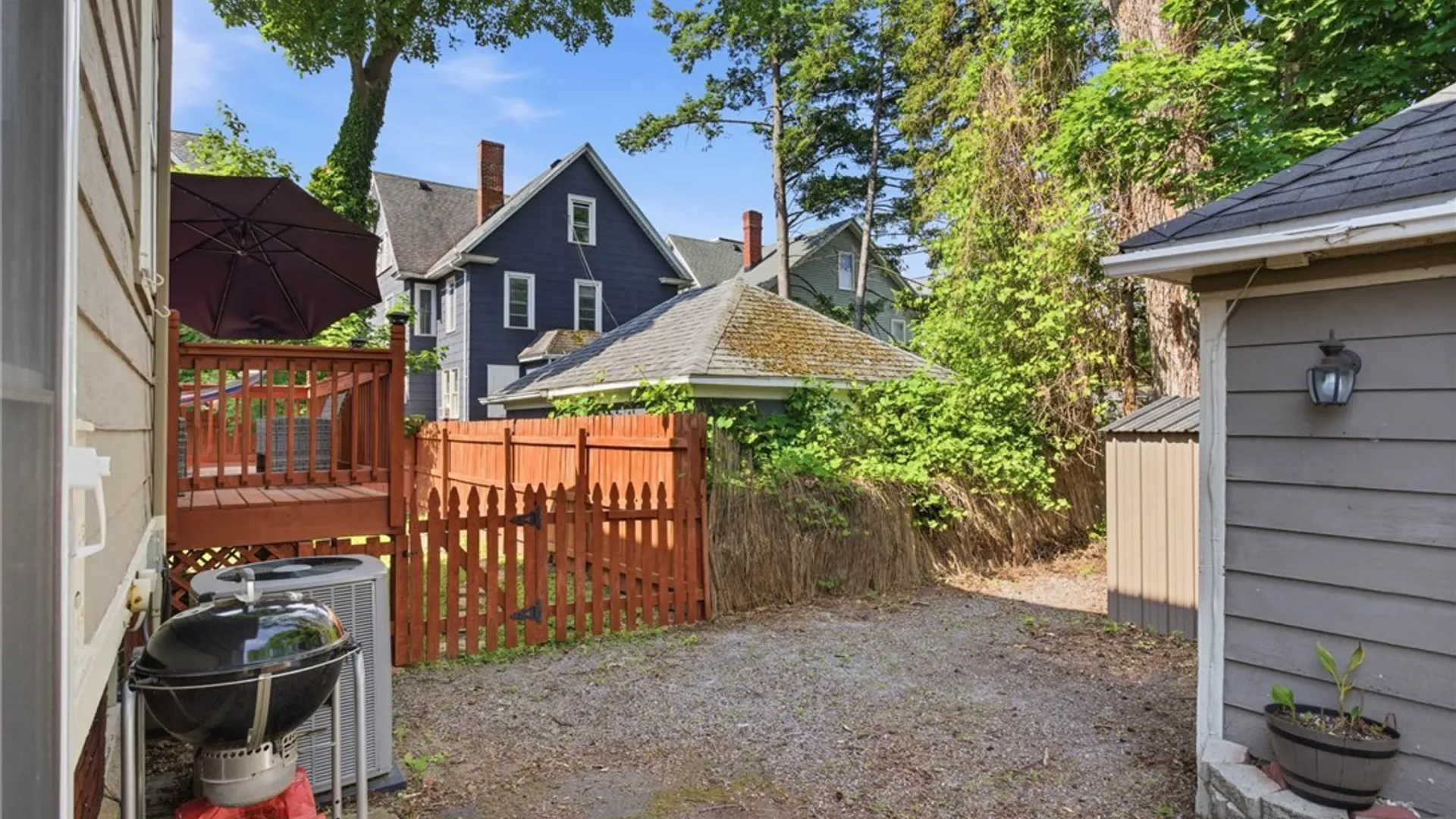 Property at 103 Ross Street, Batavia City, NY 14020 39